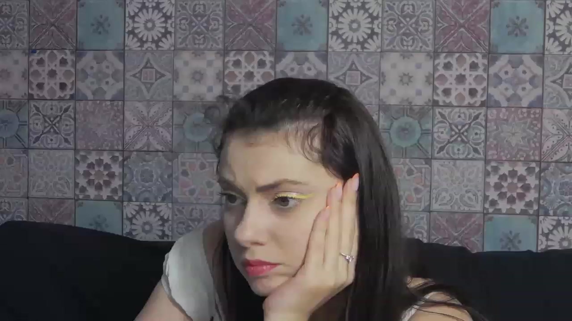 Gallery image thumbnail from MissAracely's myfreecams stream on, 06/12/2023, 20:45 image 3 of 20