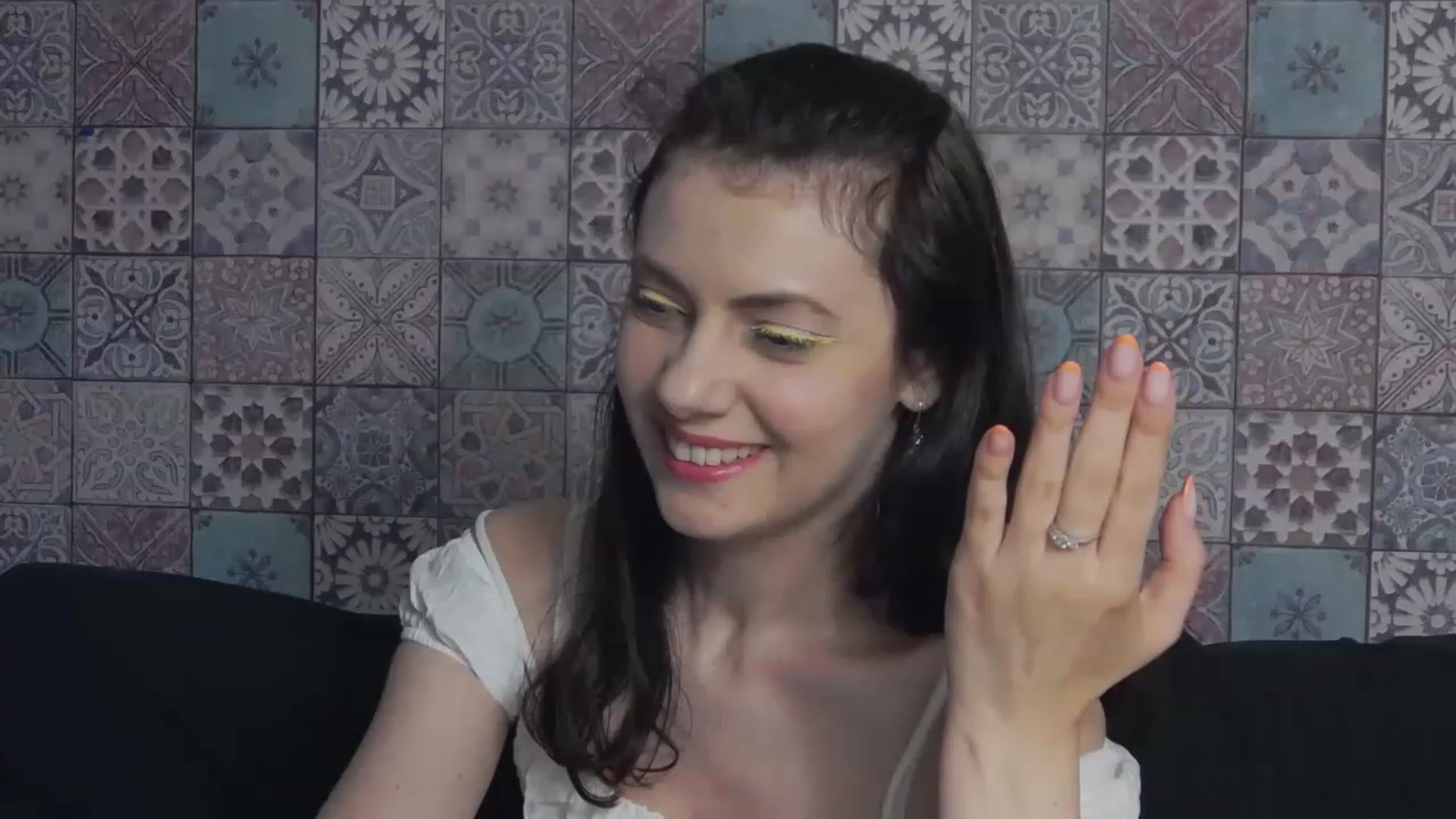 Gallery image thumbnail from MissAracely's myfreecams stream on, 06/12/2023, 20:45 image 8 of 20