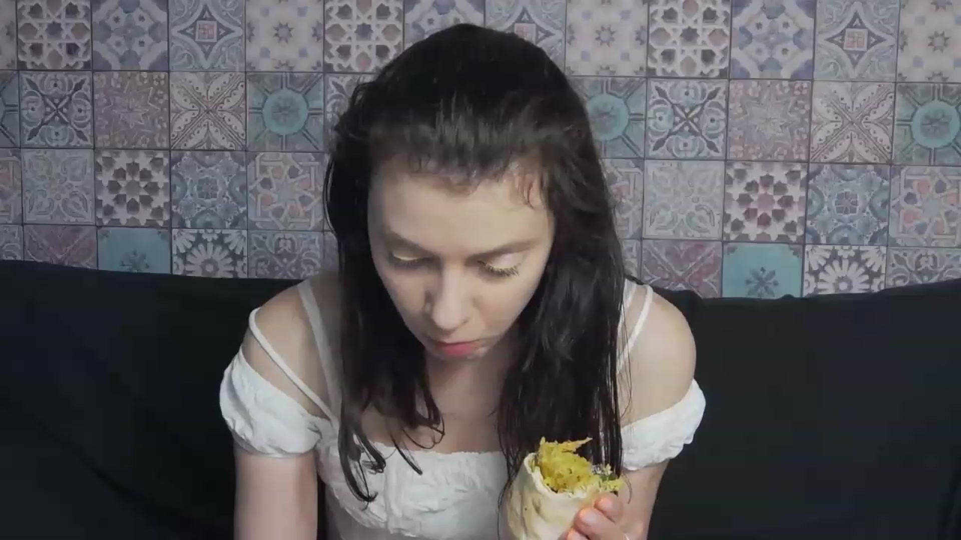 Gallery image thumbnail from MissAracely's myfreecams stream on, 06/12/2023, 22:05 image 2 of 20