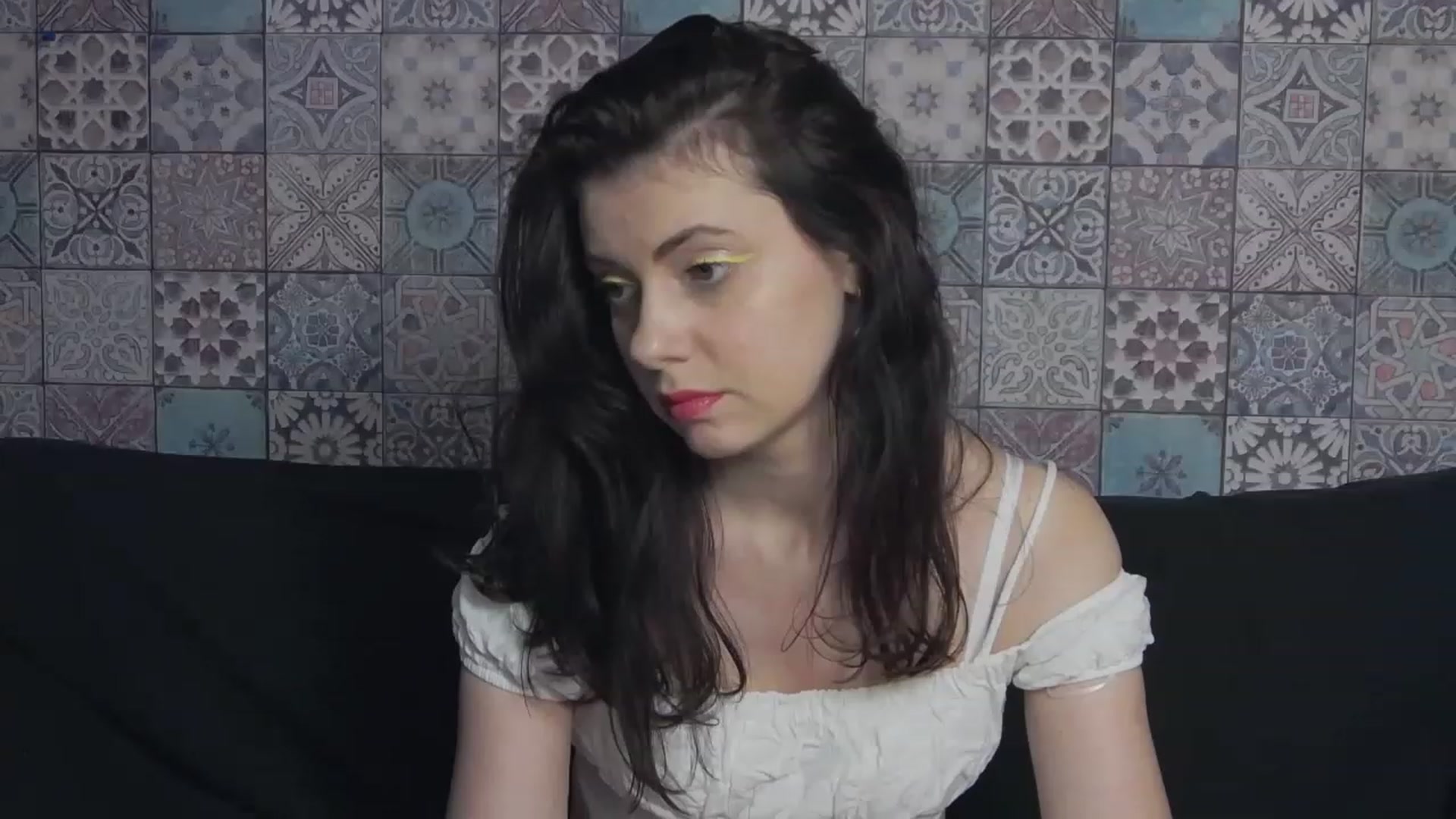 Gallery image thumbnail from MissAracely's myfreecams stream on, 06/12/2023, 22:05 image 17 of 20