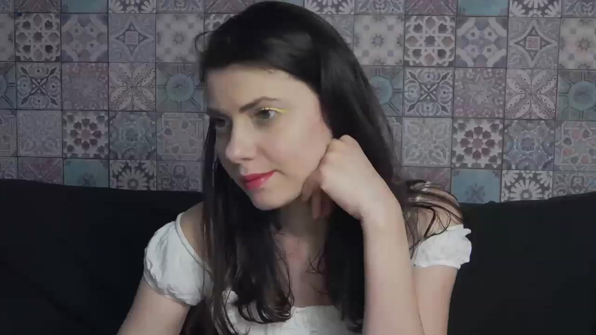 Gallery image thumbnail from MissAracely's myfreecams stream on, 06/12/2023, 22:05 image 13 of 20