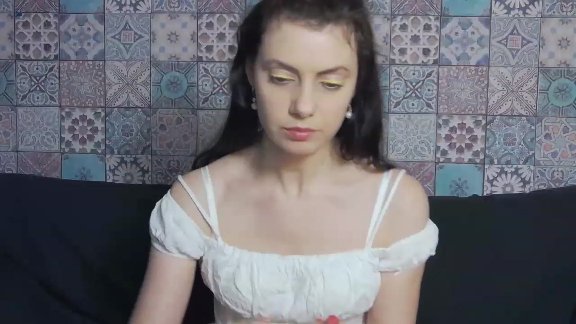 Gallery image thumbnail from MissAracely's myfreecams stream on, 06/12/2023, 22:05 image 5 of 20