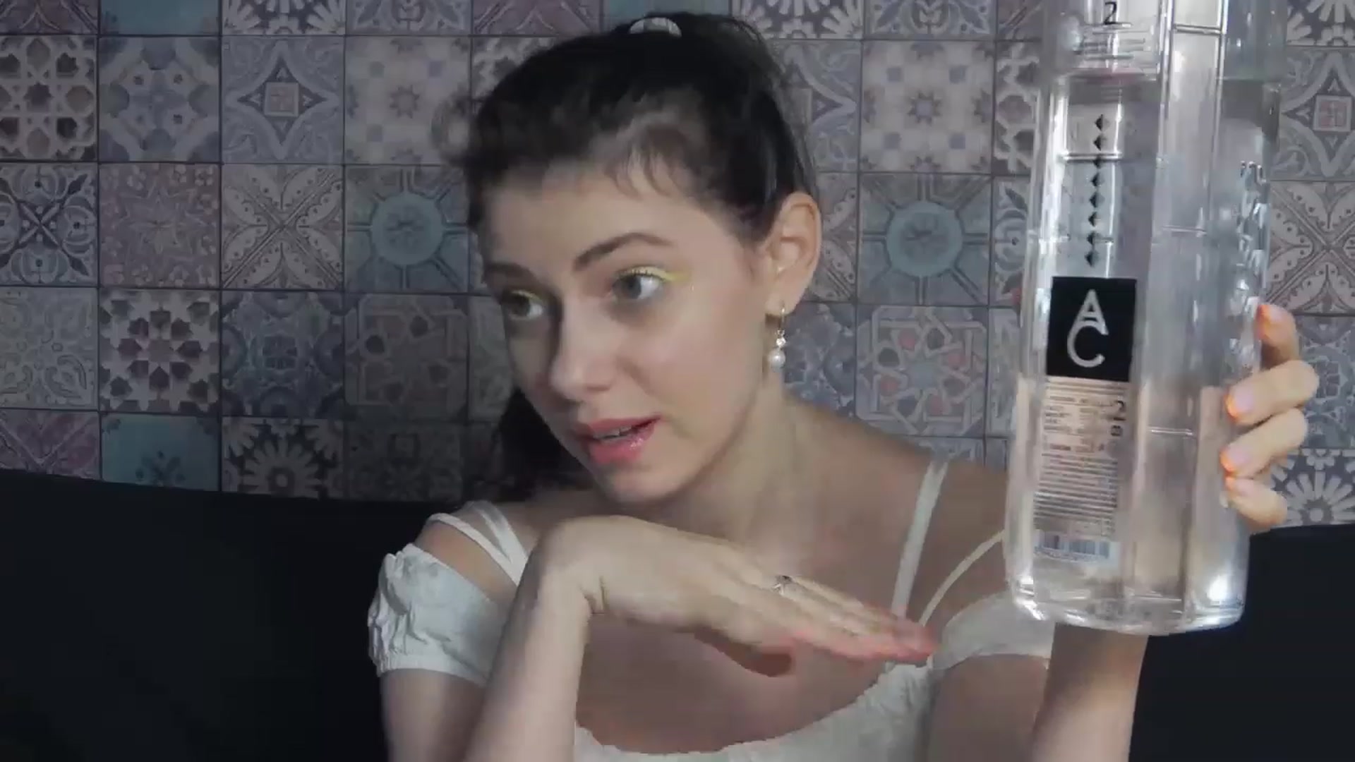 Gallery image thumbnail from MissAracely's myfreecams stream on, 06/13/2023, 24:12 image 16 of 20