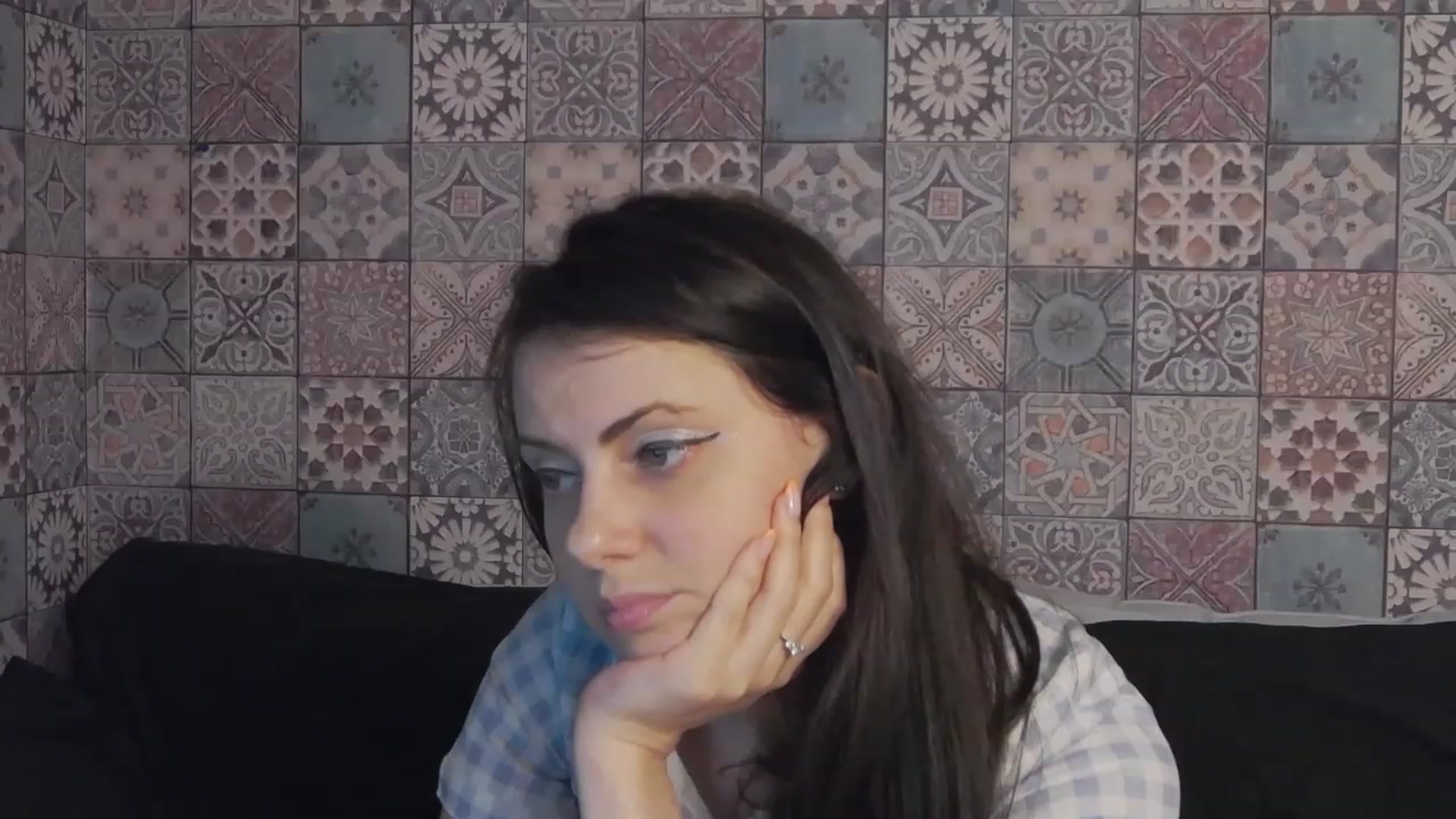 Gallery image thumbnail from MissAracely's myfreecams stream on, 06/13/2023, 21:15 image 18 of 20