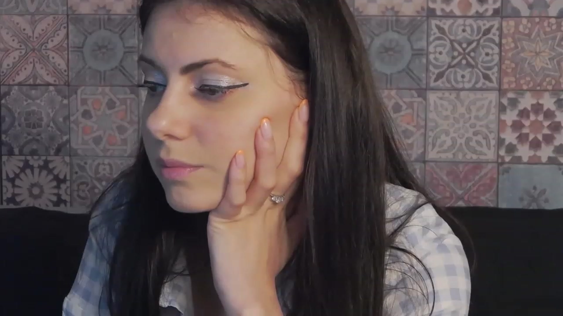 Gallery image thumbnail from MissAracely's myfreecams stream on, 06/13/2023, 21:15 image 6 of 20