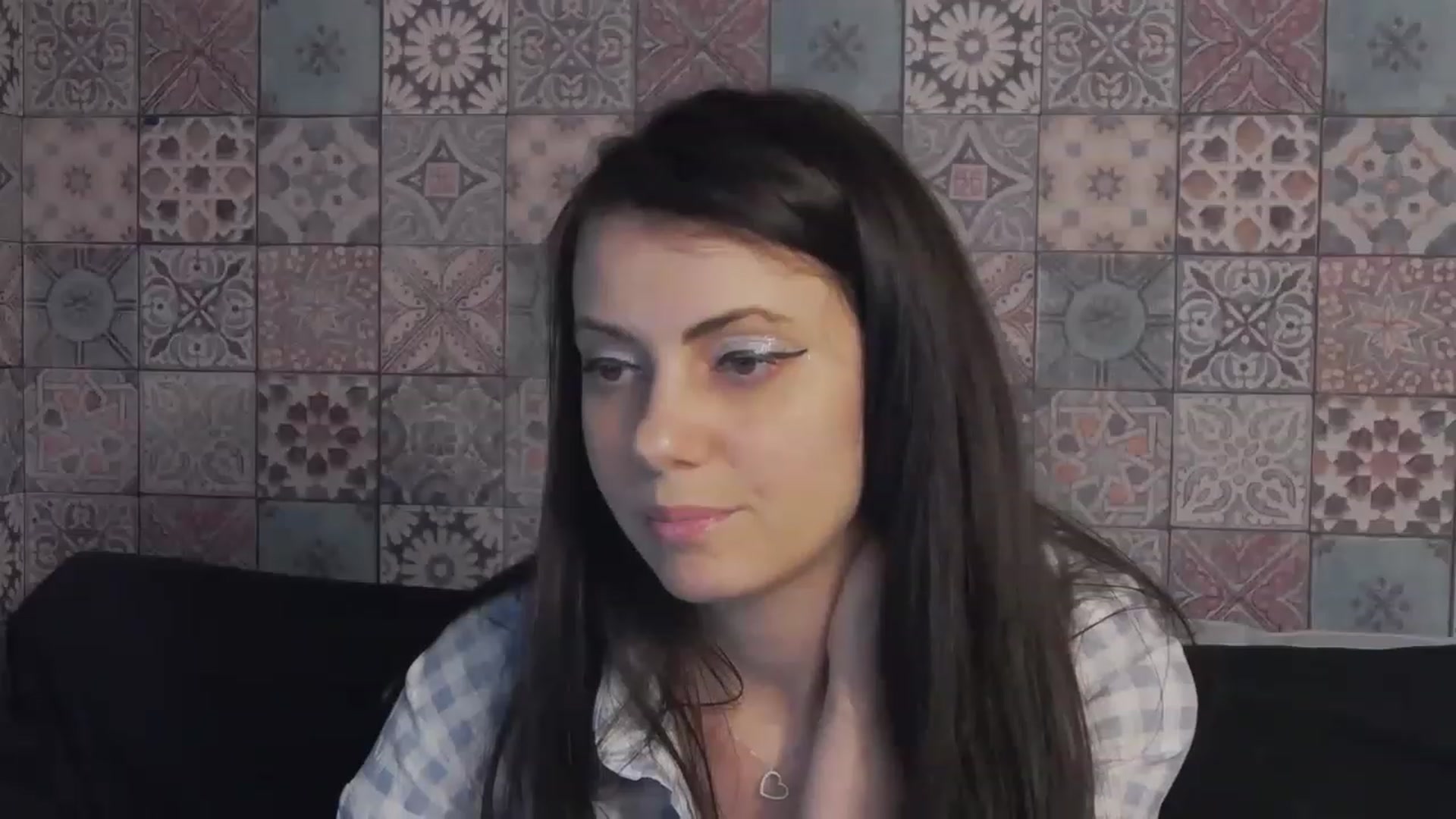 Gallery image thumbnail from MissAracely's myfreecams stream on, 06/13/2023, 21:15 image 19 of 20
