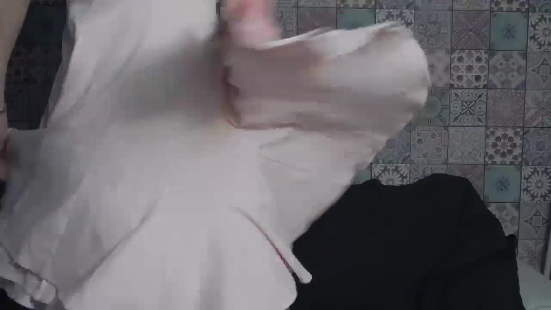 Gallery image thumbnail from MissAracely's myfreecams stream on, 06/14/2023, 19:03 image 9 of 20