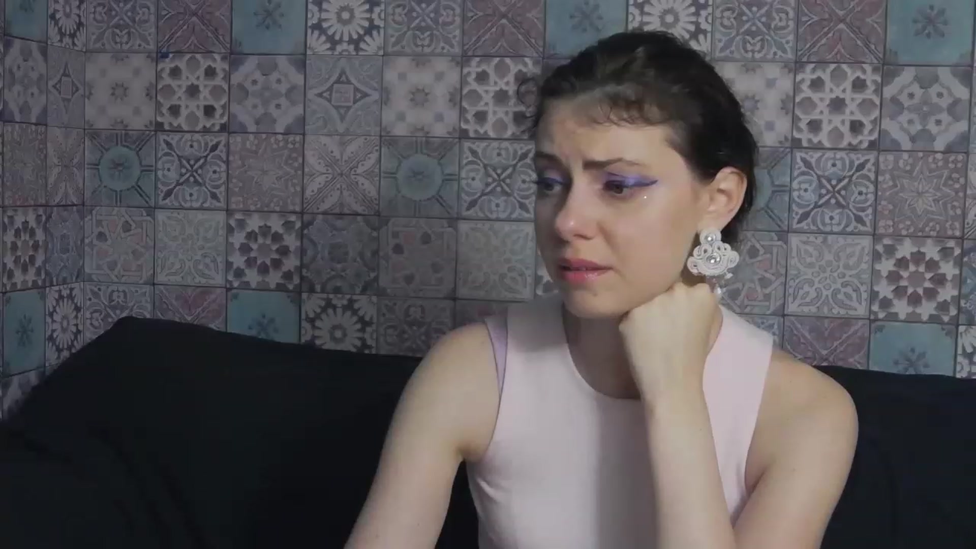 Gallery image thumbnail from MissAracely's myfreecams stream on, 06/14/2023, 20:35 image 15 of 20