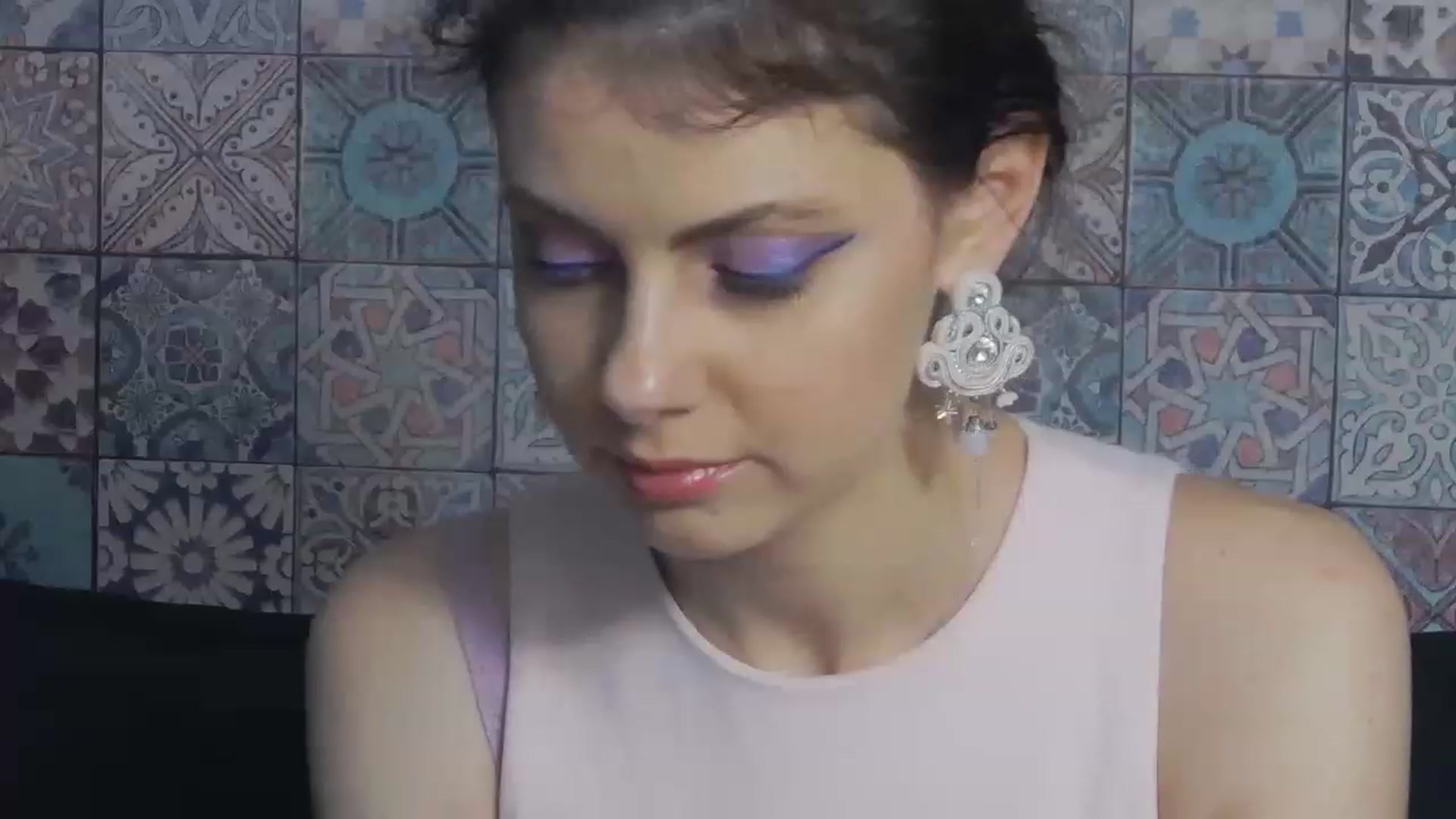 Gallery image thumbnail from MissAracely's myfreecams stream on, 06/14/2023, 20:35 image 6 of 20
