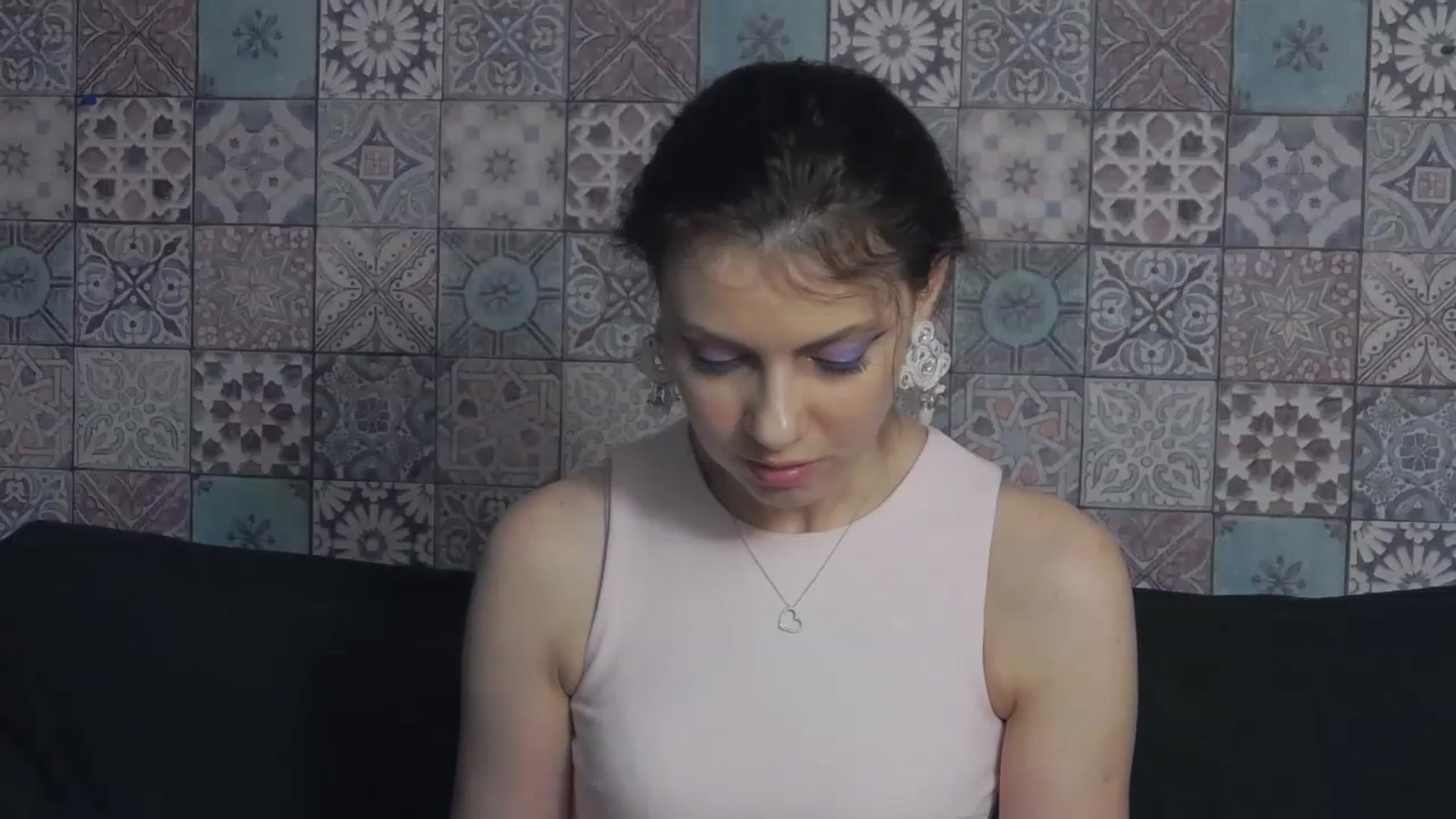 Gallery image thumbnail from MissAracely's myfreecams stream on, 06/14/2023, 21:44 image 10 of 20