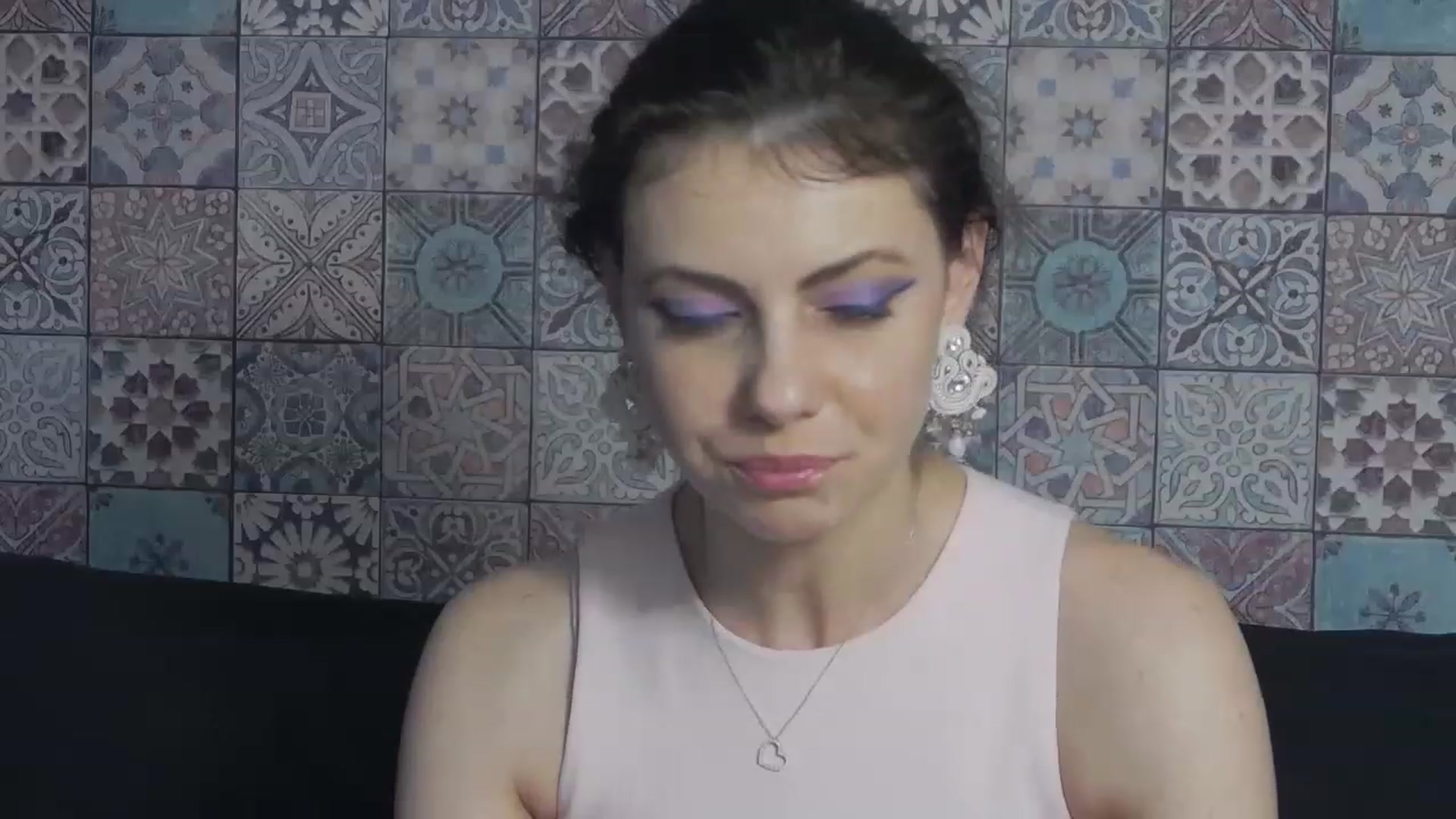 Gallery image thumbnail from MissAracely's myfreecams stream on, 06/14/2023, 21:44 image 16 of 20