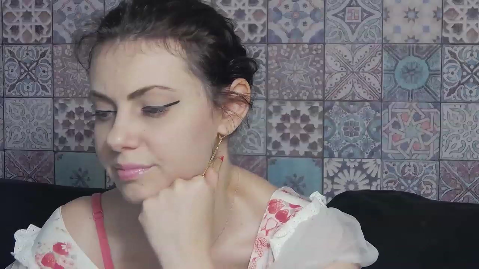Gallery image thumbnail from MissAracely's myfreecams stream on, 06/15/2023, 21:46 image 20 of 20