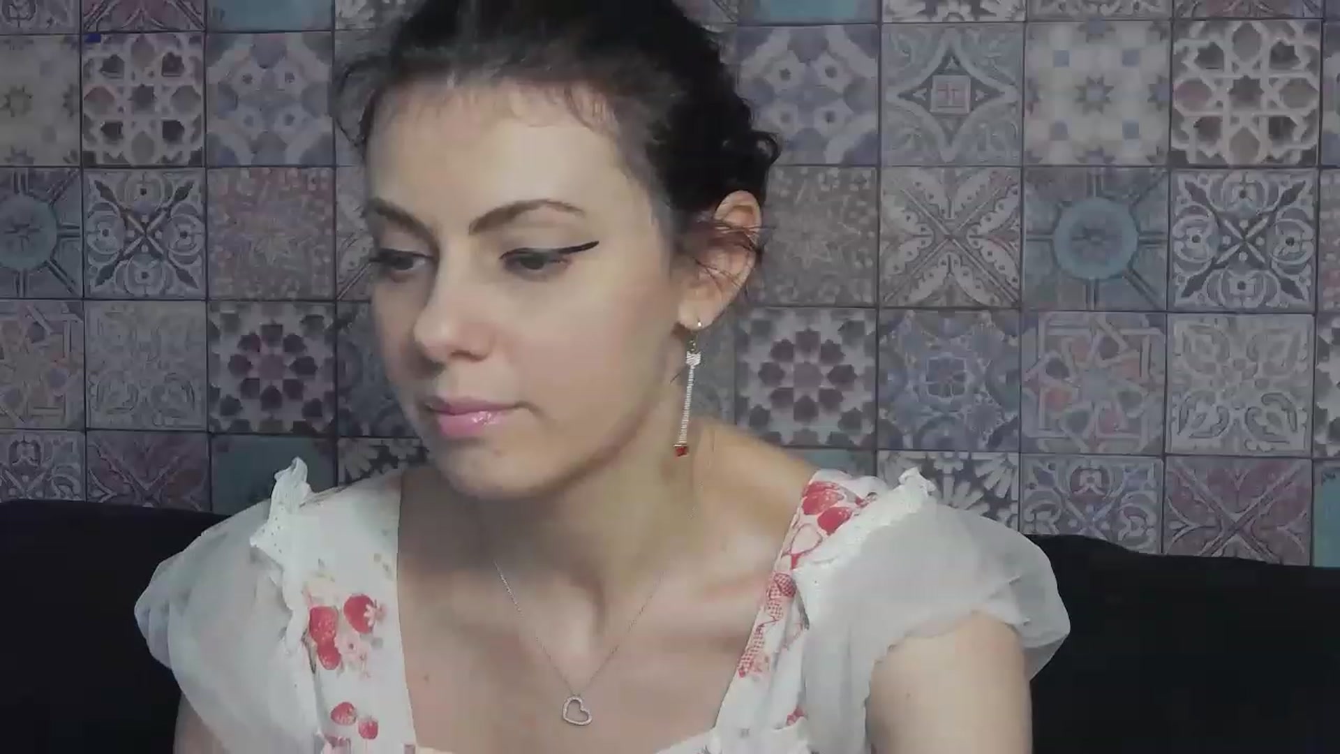 Gallery image thumbnail from MissAracely's myfreecams stream on, 06/15/2023, 21:46 image 18 of 20