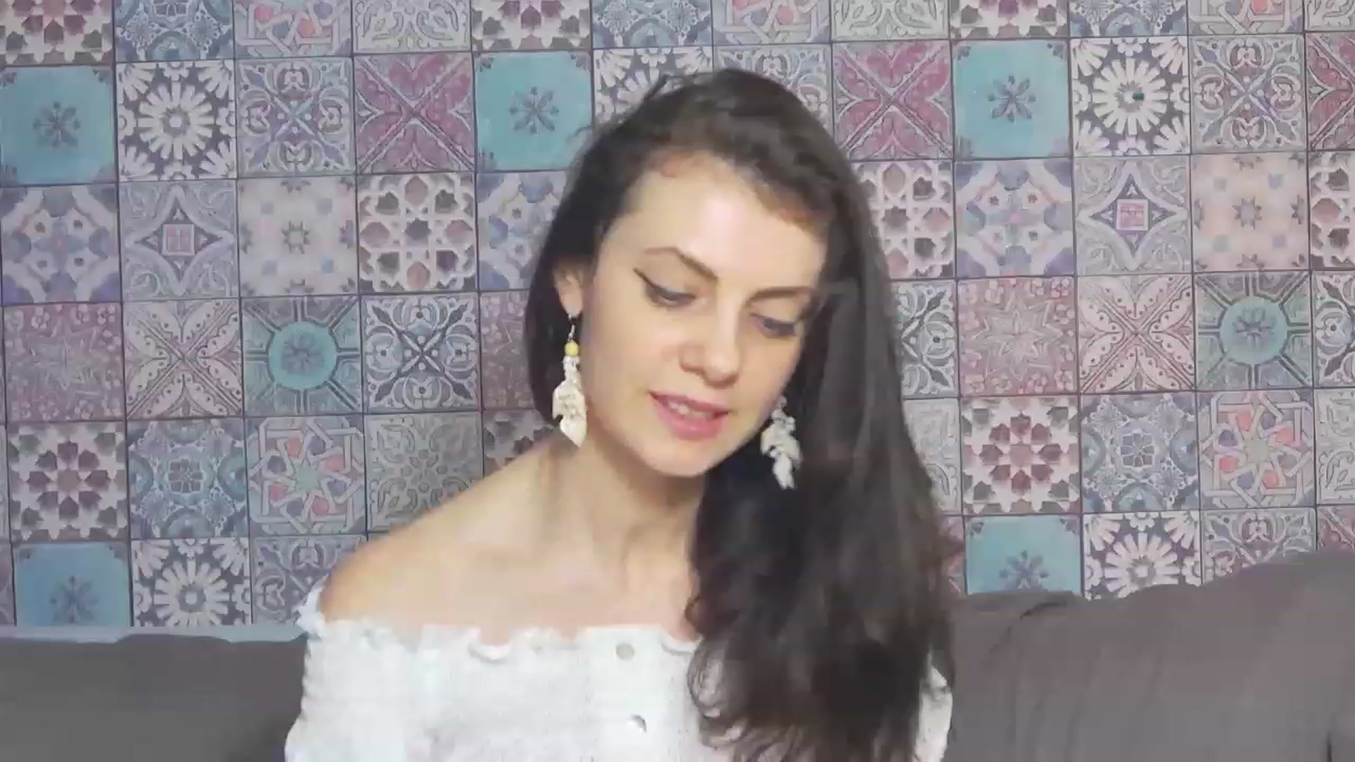 Gallery image thumbnail from MissAracely's myfreecams stream on, 06/22/2023, 19:04 image 5 of 20
