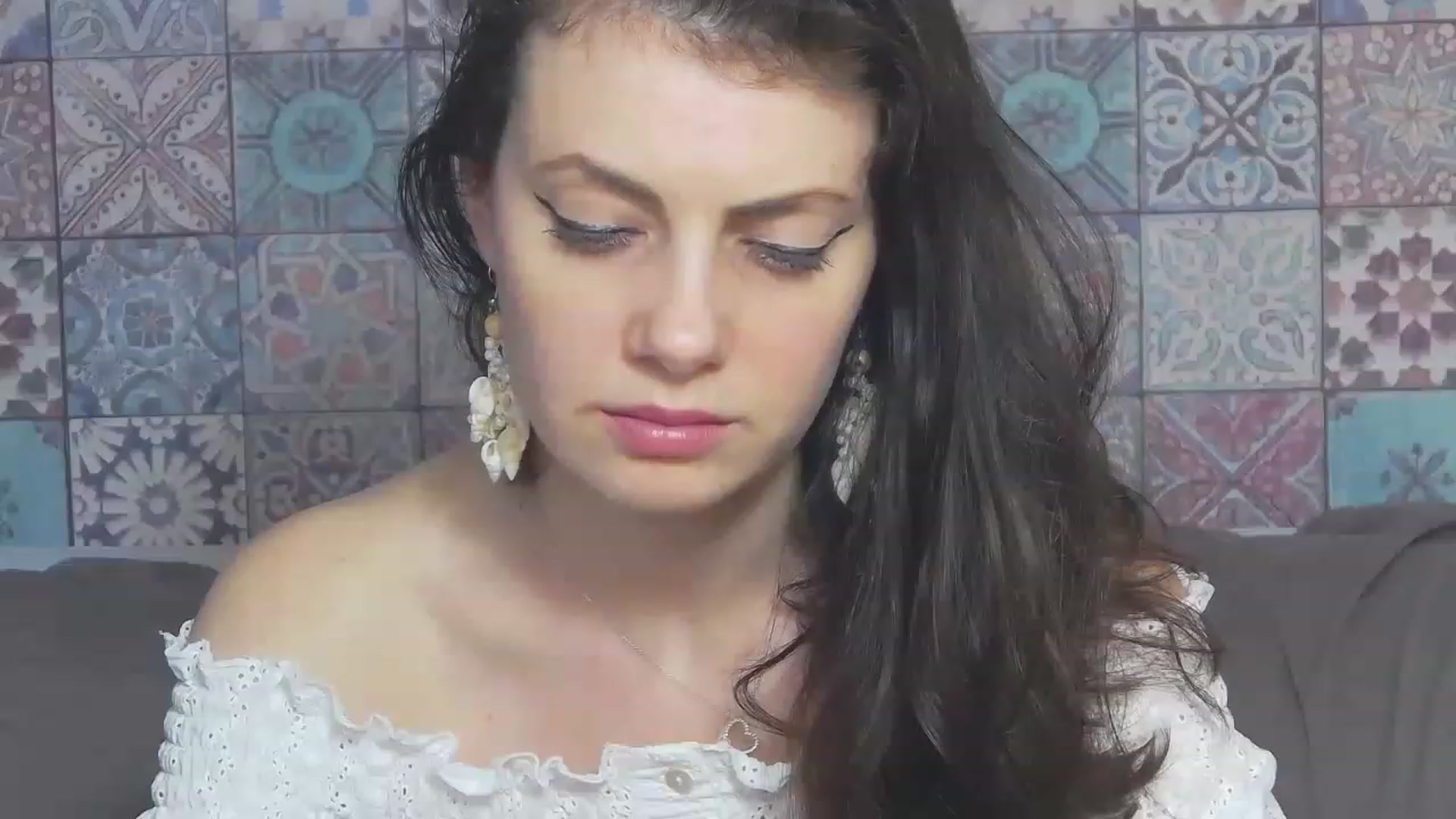 Gallery image thumbnail from MissAracely's myfreecams stream on, 06/22/2023, 19:04 image 3 of 20