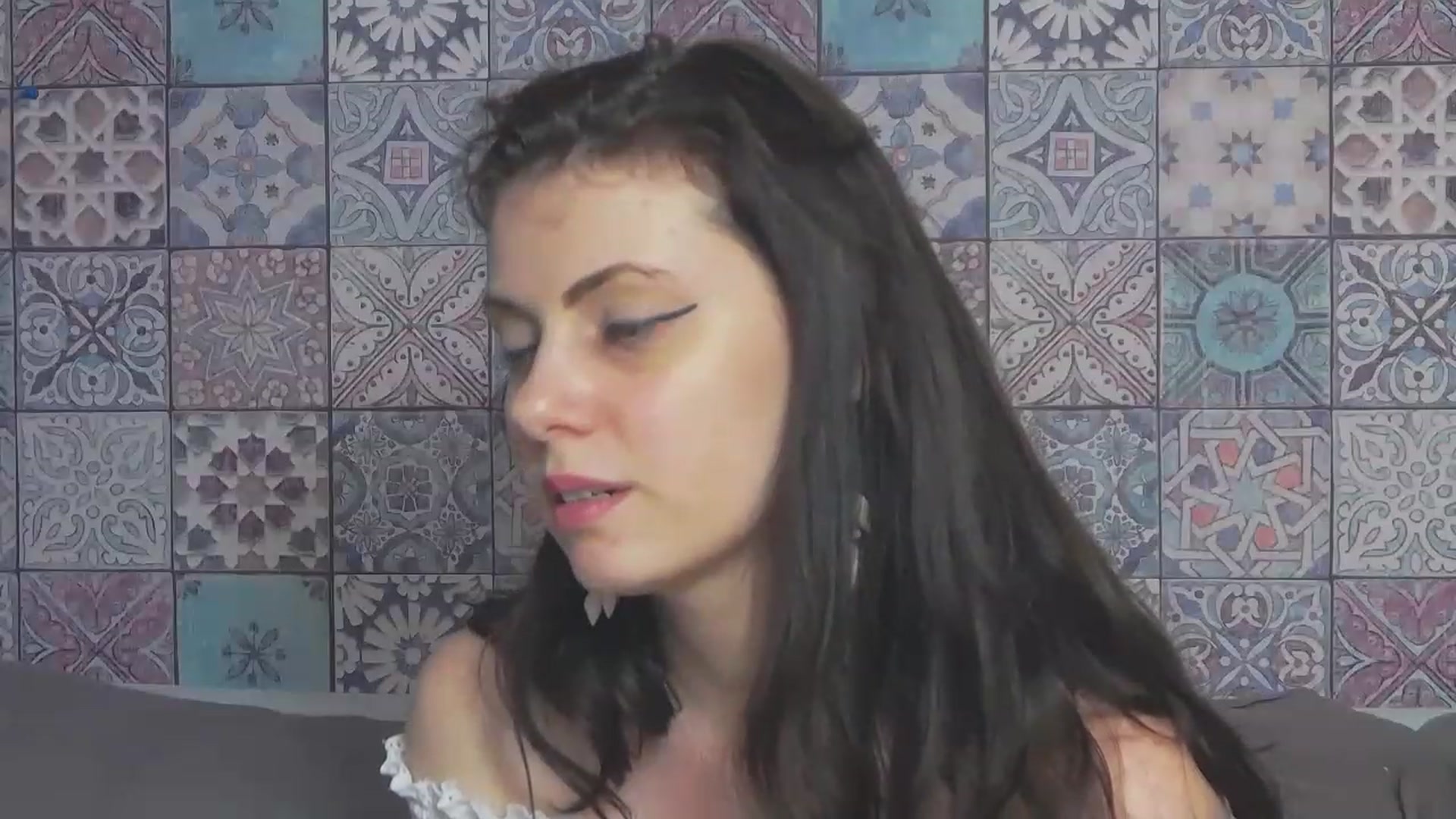 Gallery image thumbnail from MissAracely's myfreecams stream on, 06/22/2023, 19:47 image 15 of 20