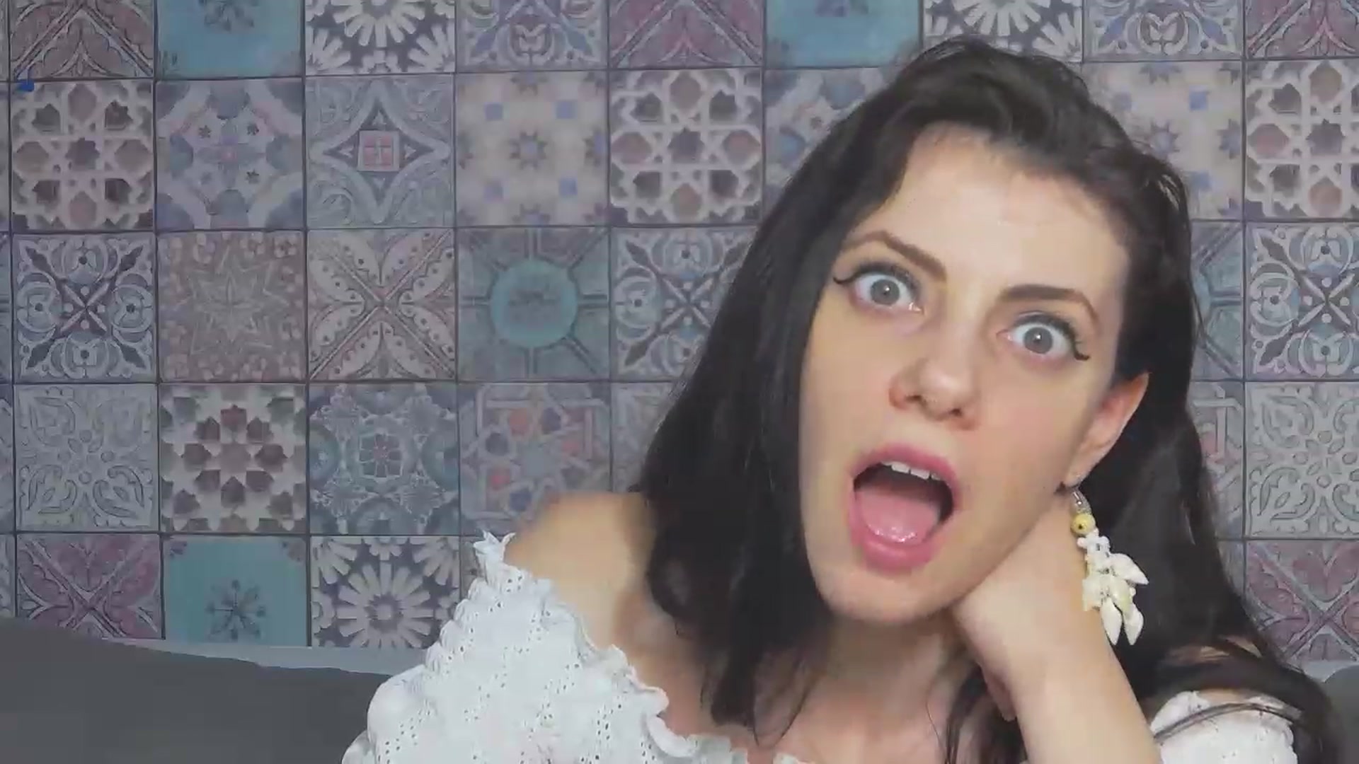 Gallery image thumbnail from MissAracely's myfreecams stream on, 06/22/2023, 19:47 image 13 of 20