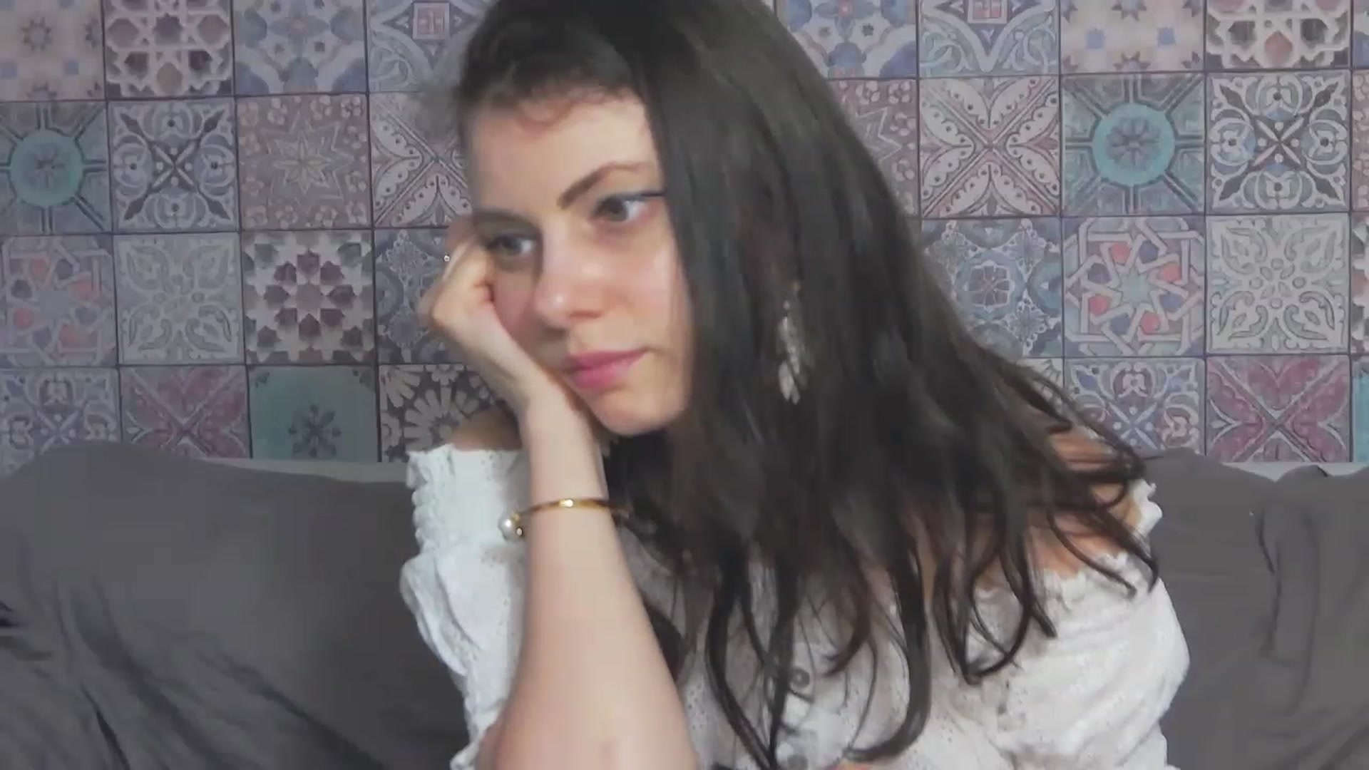 Gallery image thumbnail from MissAracely's myfreecams stream on, 06/22/2023, 19:47 image 6 of 20