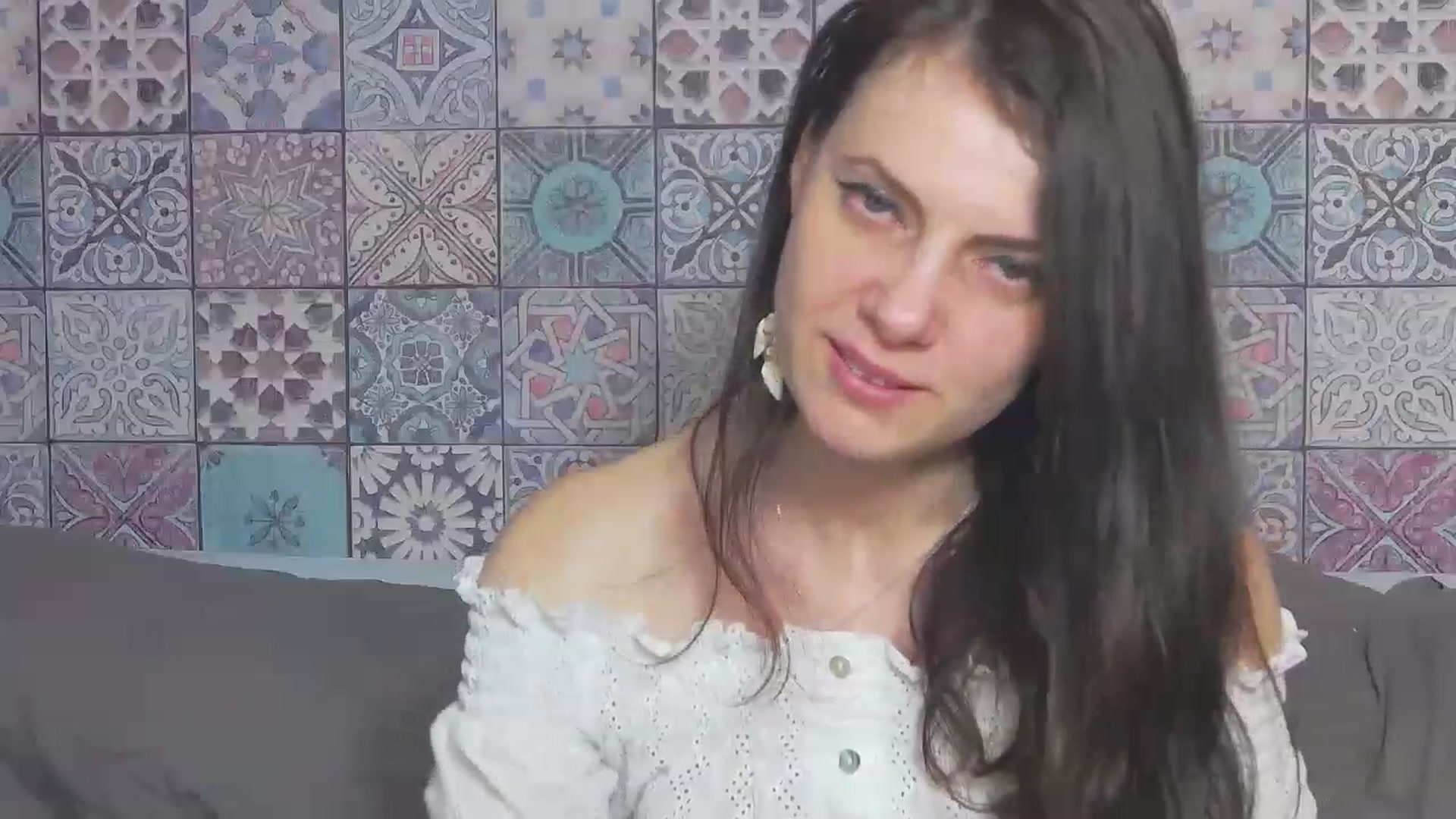 Gallery image thumbnail from MissAracely's myfreecams stream on, 06/22/2023, 19:47 image 18 of 20
