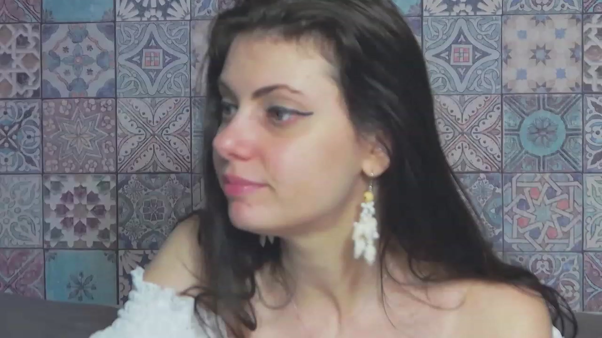 Gallery image thumbnail from MissAracely's myfreecams stream on, 06/22/2023, 21:28 image 8 of 20
