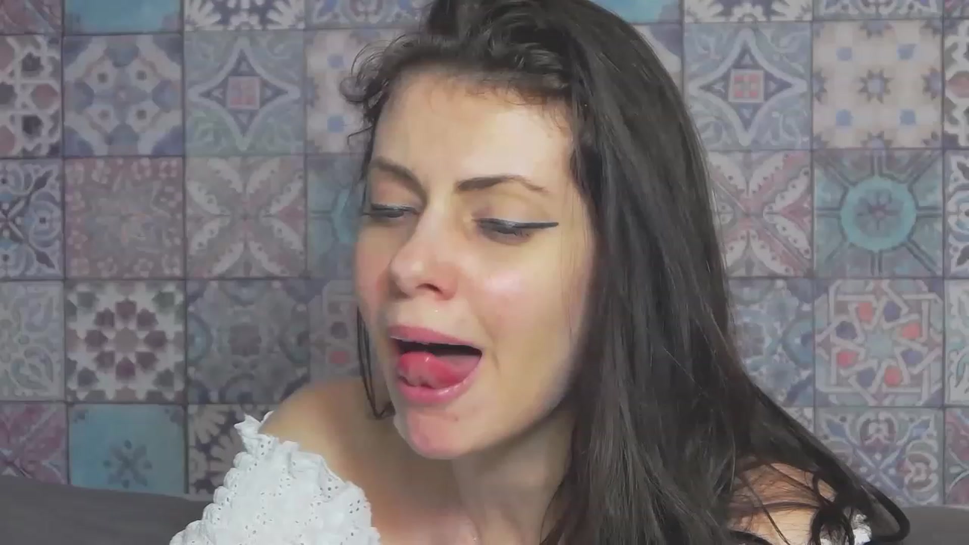 Gallery image thumbnail from MissAracely's myfreecams stream on, 06/22/2023, 21:28 image 10 of 20