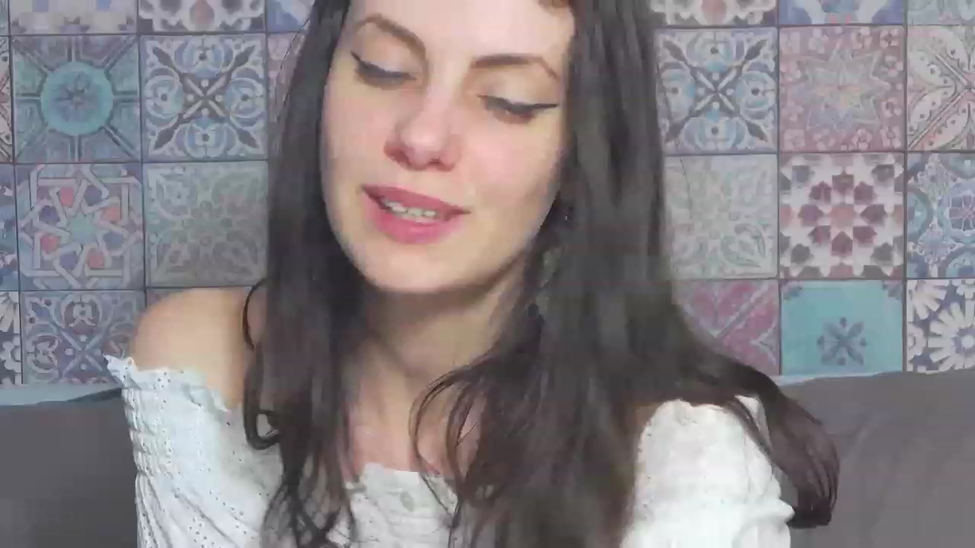 Gallery image thumbnail from MissAracely's myfreecams stream on, 06/22/2023, 22:11 image 4 of 20