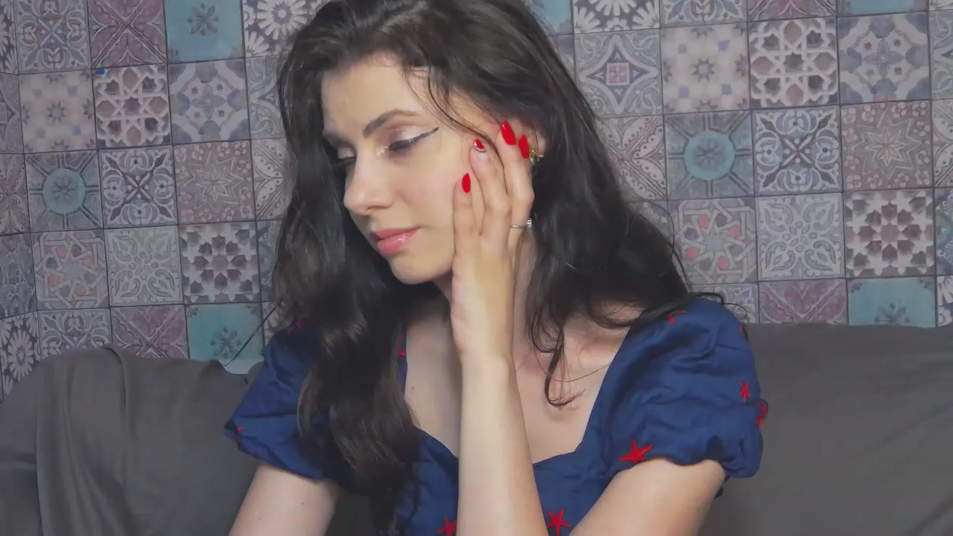 Gallery image thumbnail from MissAracely's myfreecams stream on, 06/28/2023, 18:22 image 4 of 20