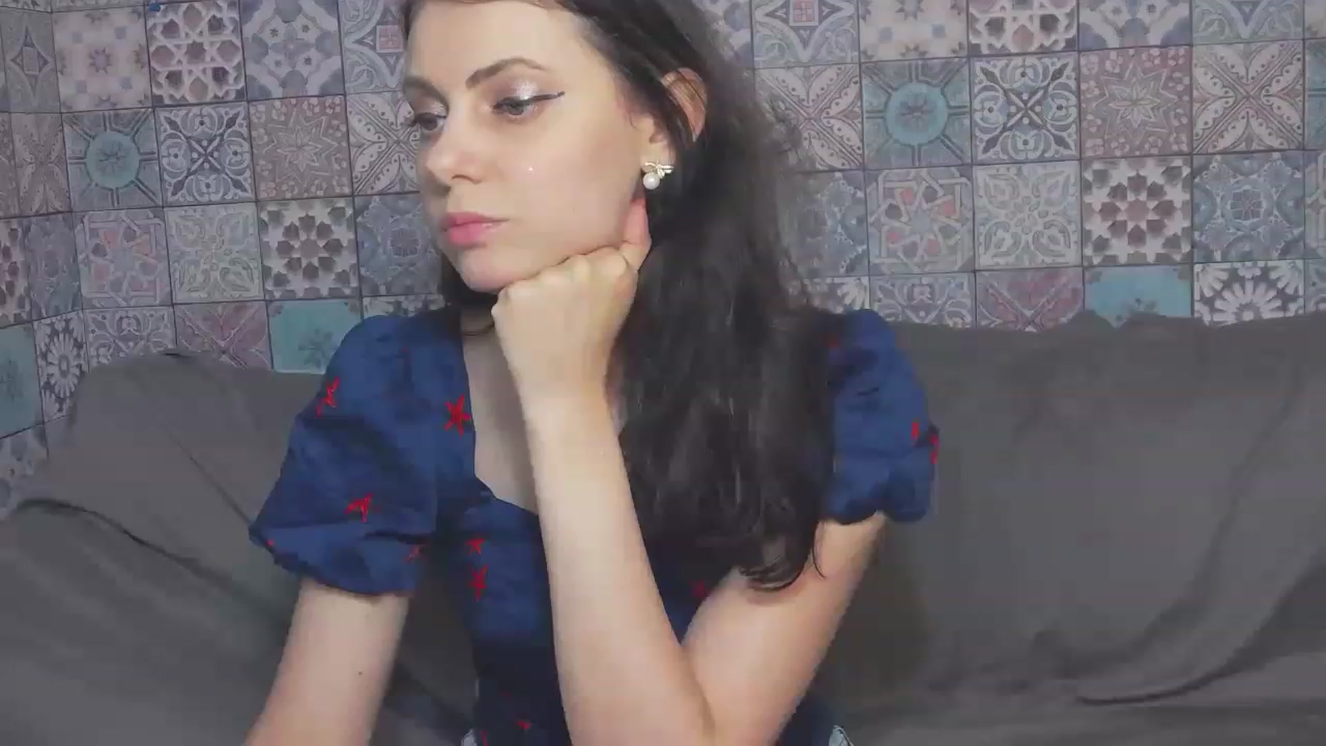 Gallery image thumbnail from MissAracely's myfreecams stream on, 06/28/2023, 19:41 image 13 of 20