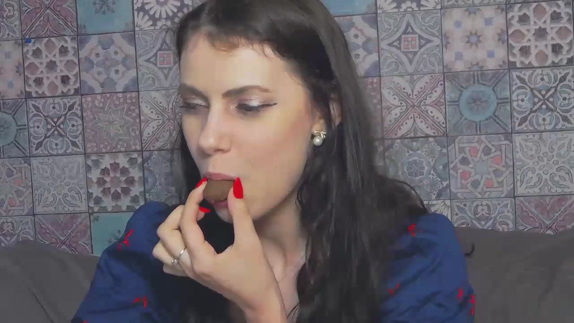 Gallery image thumbnail from MissAracely's myfreecams stream on, 06/28/2023, 20:46 image 3 of 20