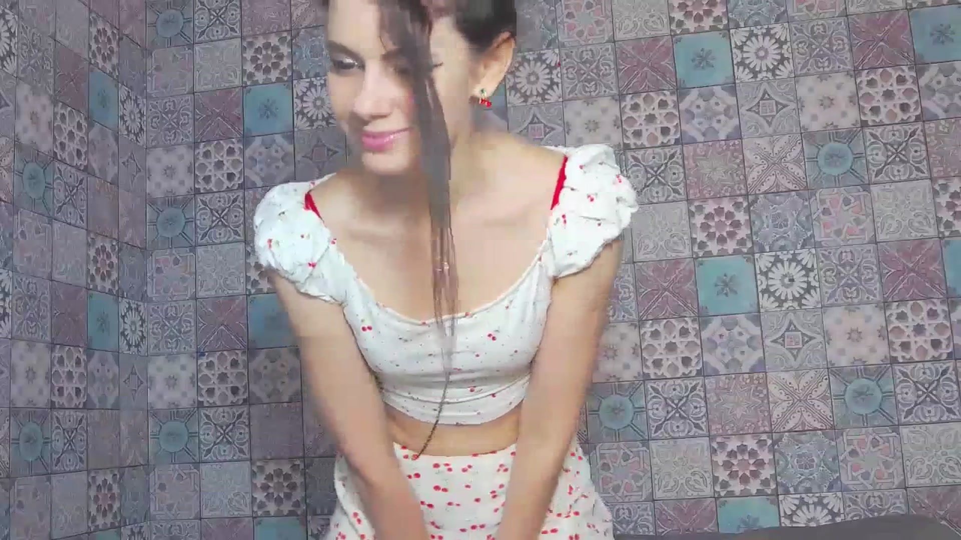 Gallery image thumbnail from MissAracely's myfreecams stream on, 06/29/2023, 18:27 image 17 of 20