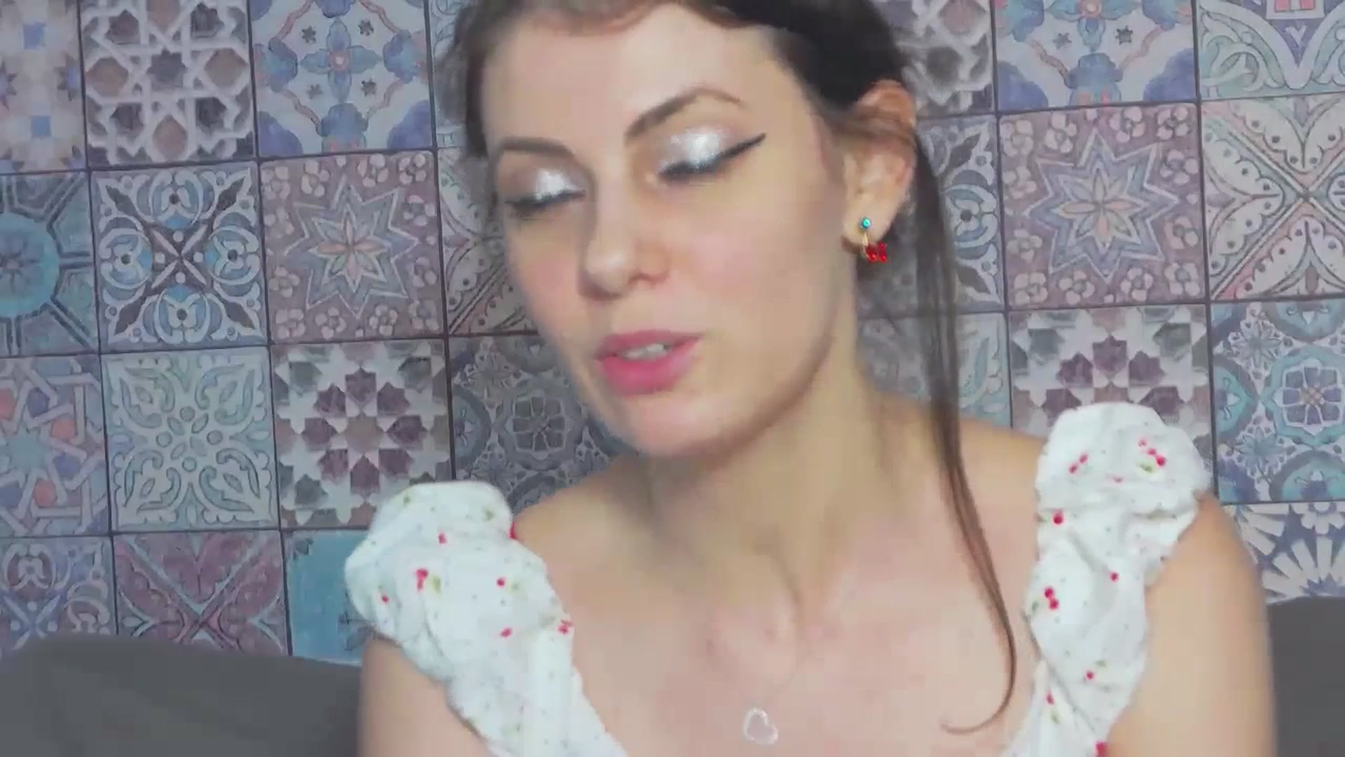 Gallery image thumbnail from MissAracely's myfreecams stream on, 06/29/2023, 20:44 image 16 of 20