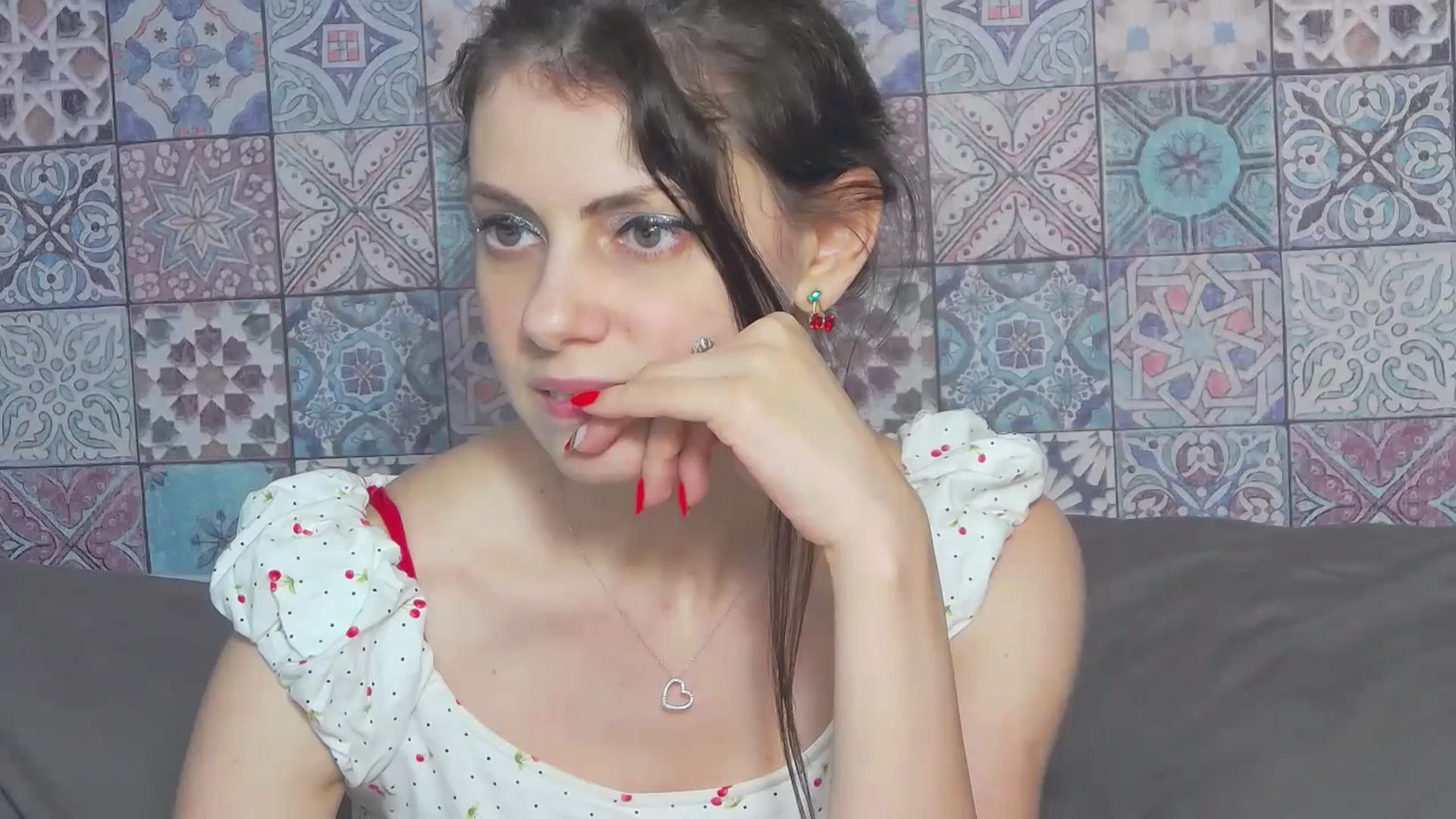 Gallery image thumbnail from MissAracely's myfreecams stream on, 06/29/2023, 20:44 image 3 of 20