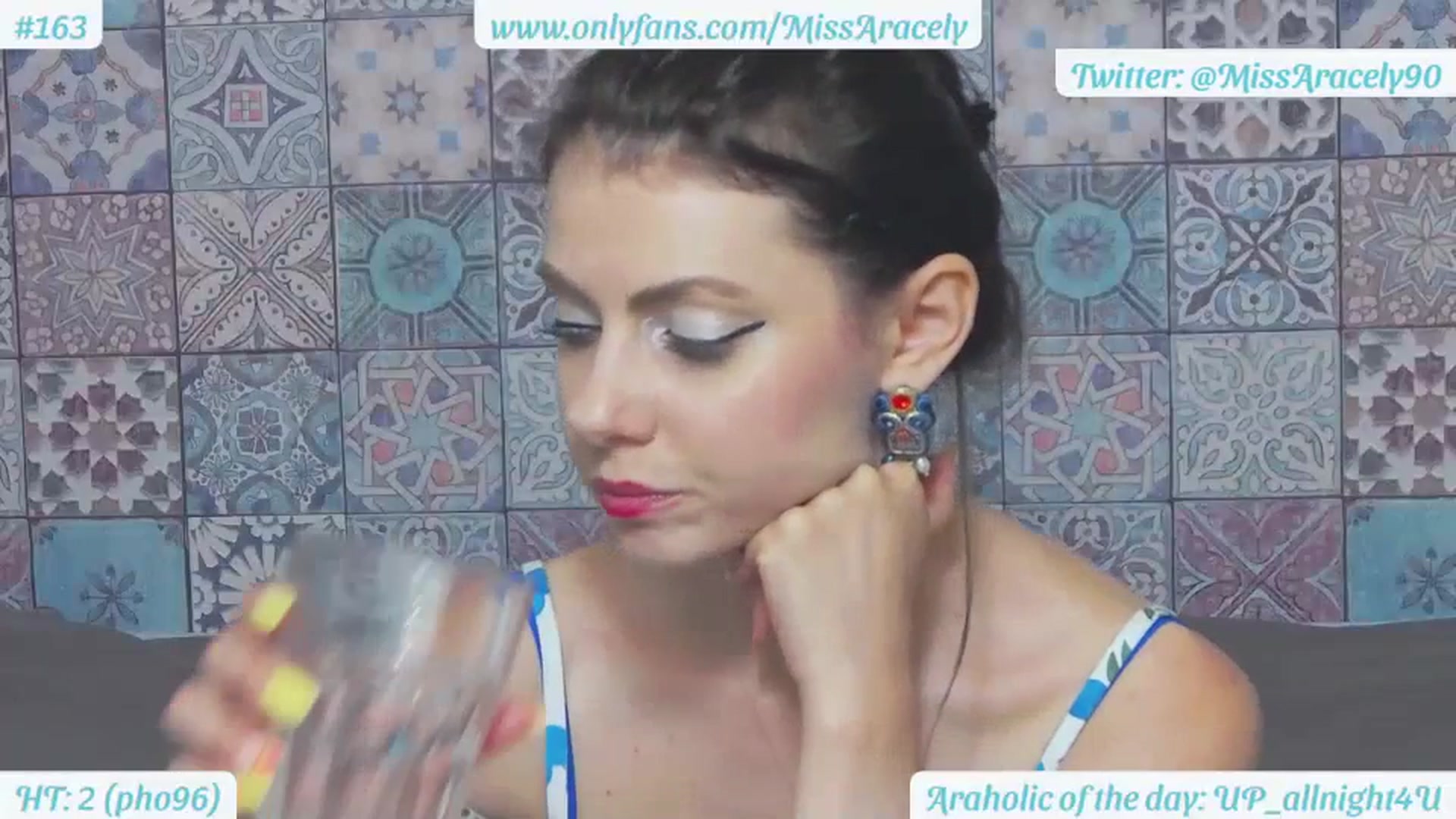 Gallery image thumbnail from MissAracely's myfreecams stream on, 07/09/2023, 20:00 image 2 of 20