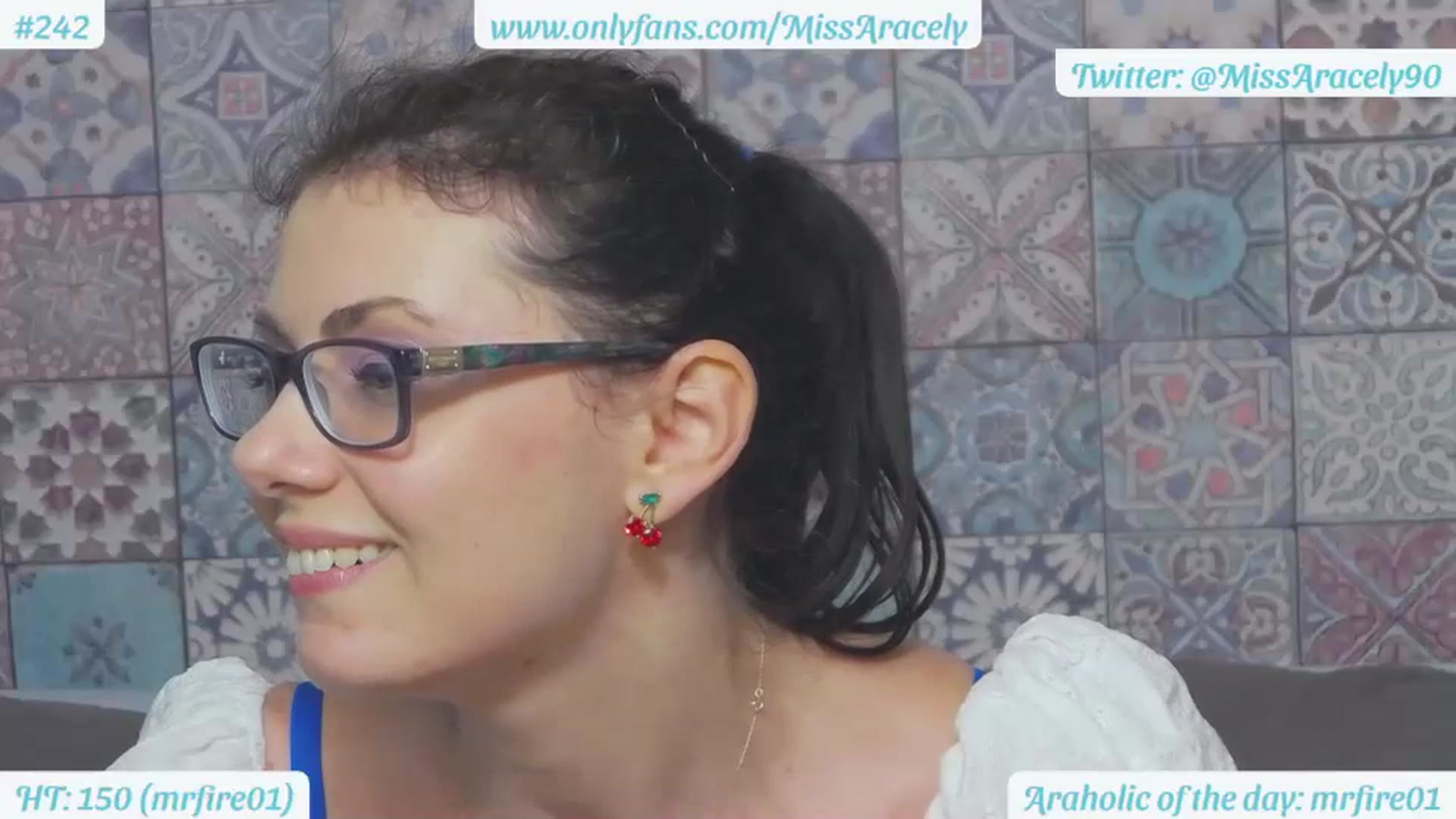 Gallery image thumbnail from MissAracely's myfreecams stream on, 07/12/2023, 19:52 image 18 of 20