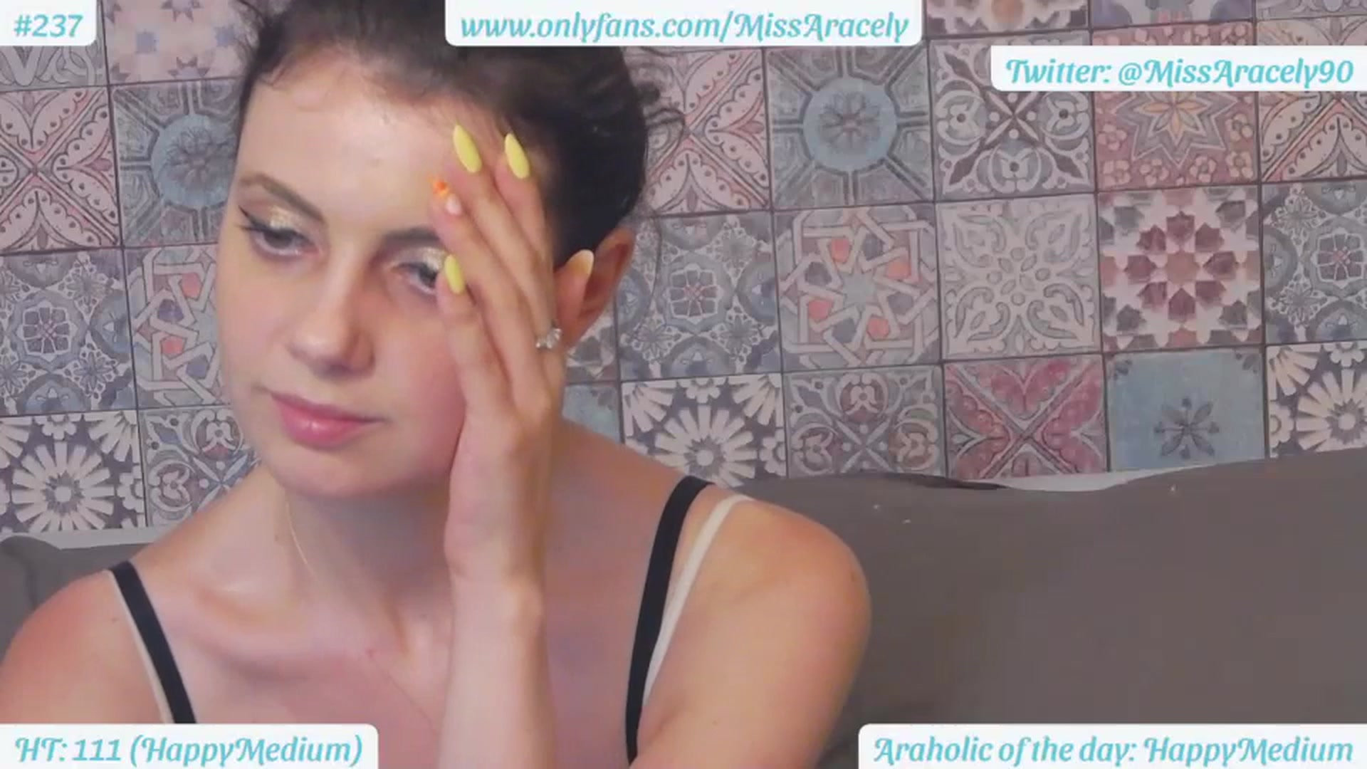 Gallery image thumbnail from MissAracely's myfreecams stream on, 07/13/2023, 20:39 image 17 of 20