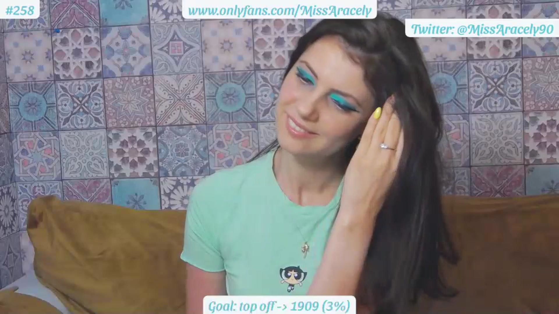 Gallery image thumbnail from MissAracely's myfreecams stream on, 07/14/2023, 17:43 image 5 of 20