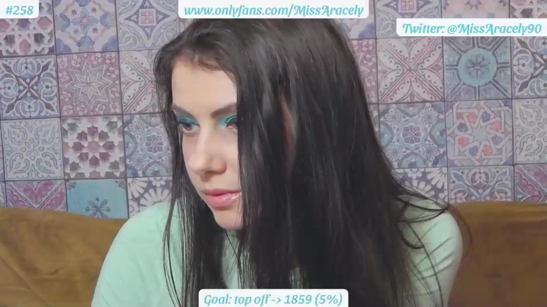 Gallery image thumbnail from MissAracely's myfreecams stream on, 07/14/2023, 17:43 image 14 of 20