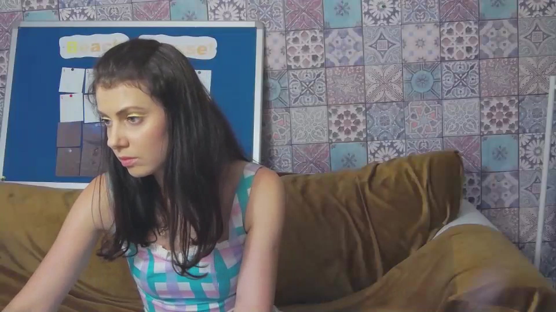 Gallery image thumbnail from MissAracely's myfreecams stream on, 07/19/2023, 16:21 image 15 of 20