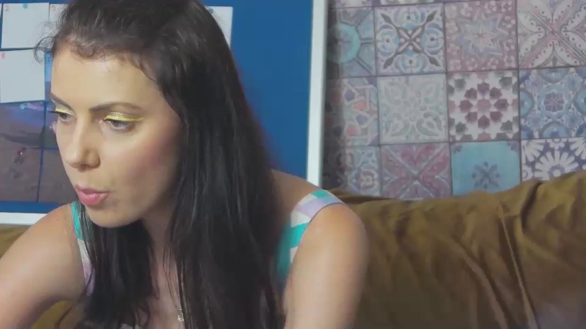 Gallery image thumbnail from MissAracely's myfreecams stream on, 07/19/2023, 16:21 image 4 of 20