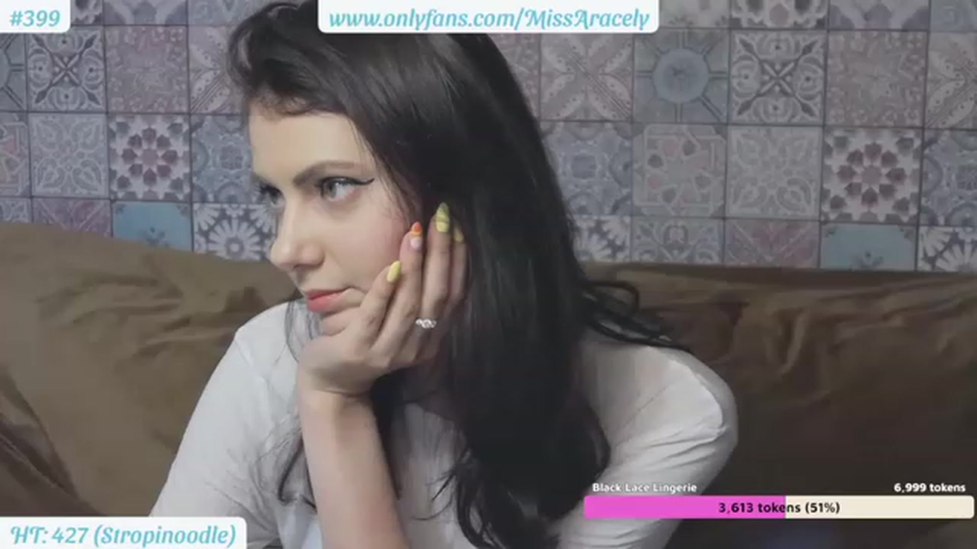 Gallery image thumbnail from MissAracely's myfreecams stream on, 07/23/2023, 18:16 image 6 of 20