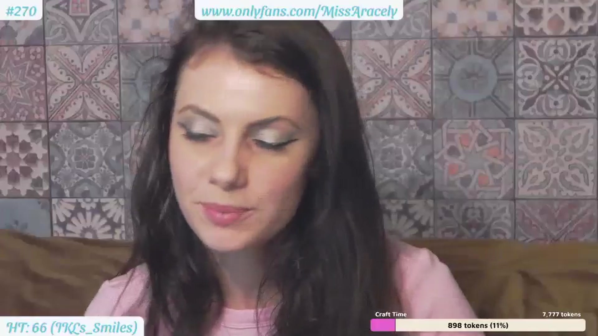 Gallery image thumbnail from MissAracely's myfreecams stream on, 07/27/2023, 19:54 image 15 of 20