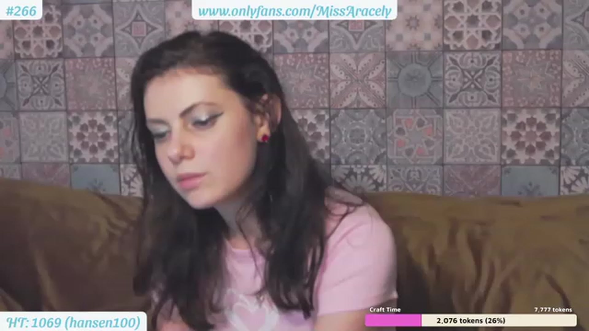 Gallery image thumbnail from MissAracely's myfreecams stream on, 07/27/2023, 22:29 image 17 of 20