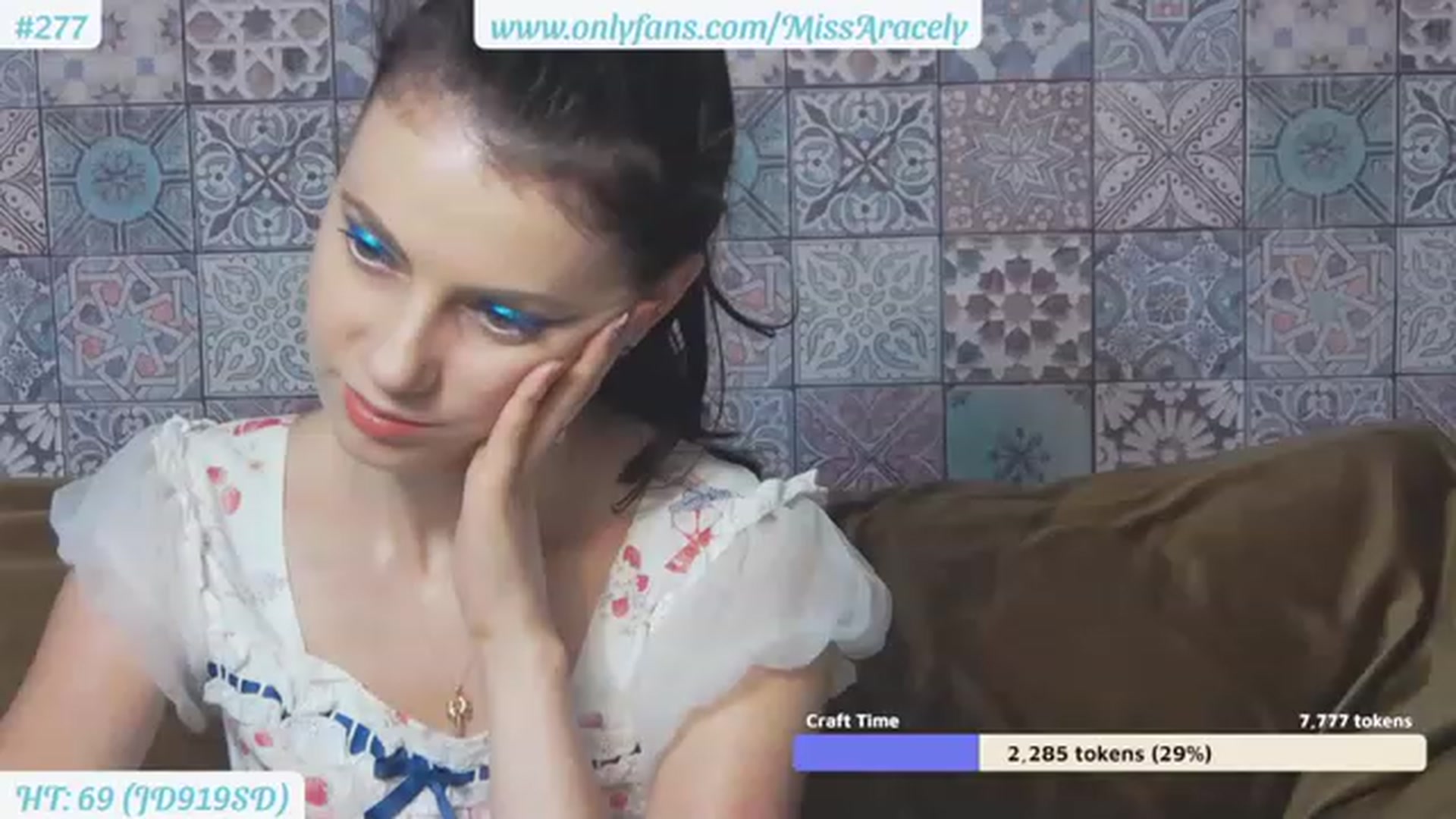 Gallery image thumbnail from MissAracely's myfreecams stream on, 07/28/2023, 19:21 image 9 of 20