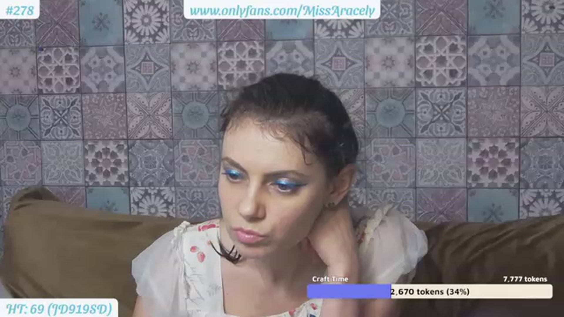 Gallery image thumbnail from MissAracely's myfreecams stream on, 07/28/2023, 22:19 image 15 of 20