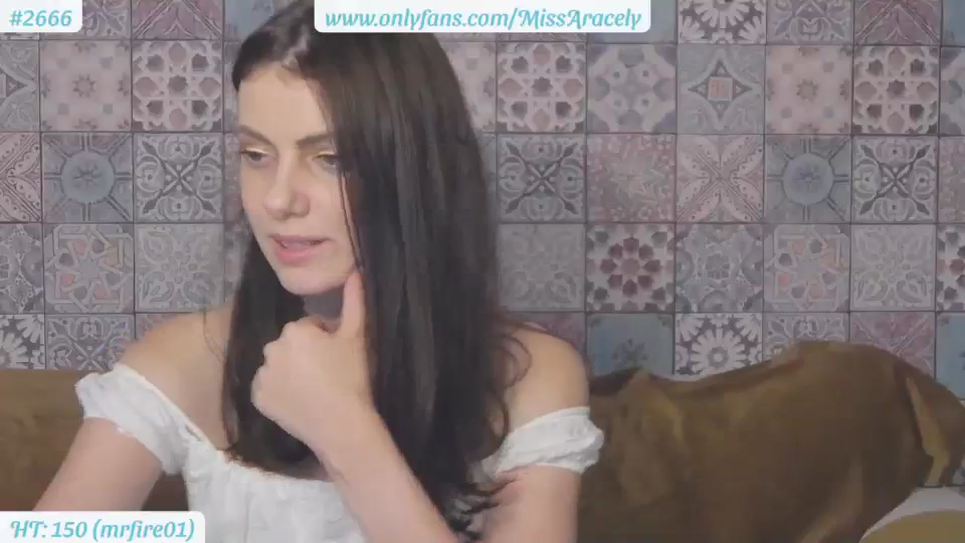 Gallery image thumbnail from MissAracely's myfreecams stream on, 08/11/2023, 20:18 image 19 of 20