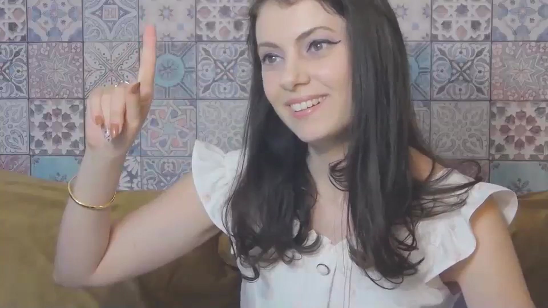 Gallery image thumbnail from MissAracely's myfreecams stream on, 08/12/2023, 21:12 image 8 of 20