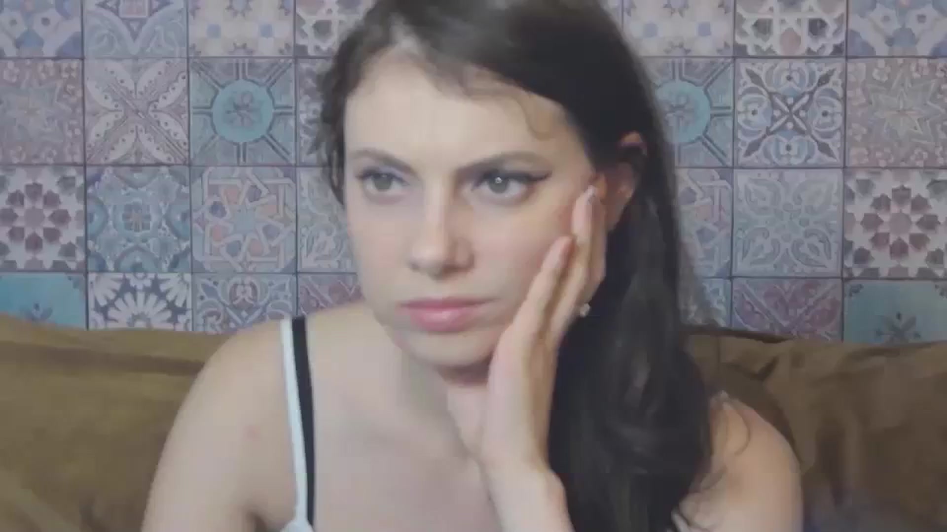 Gallery image thumbnail from MissAracely's myfreecams stream on, 08/12/2023, 21:12 image 16 of 20