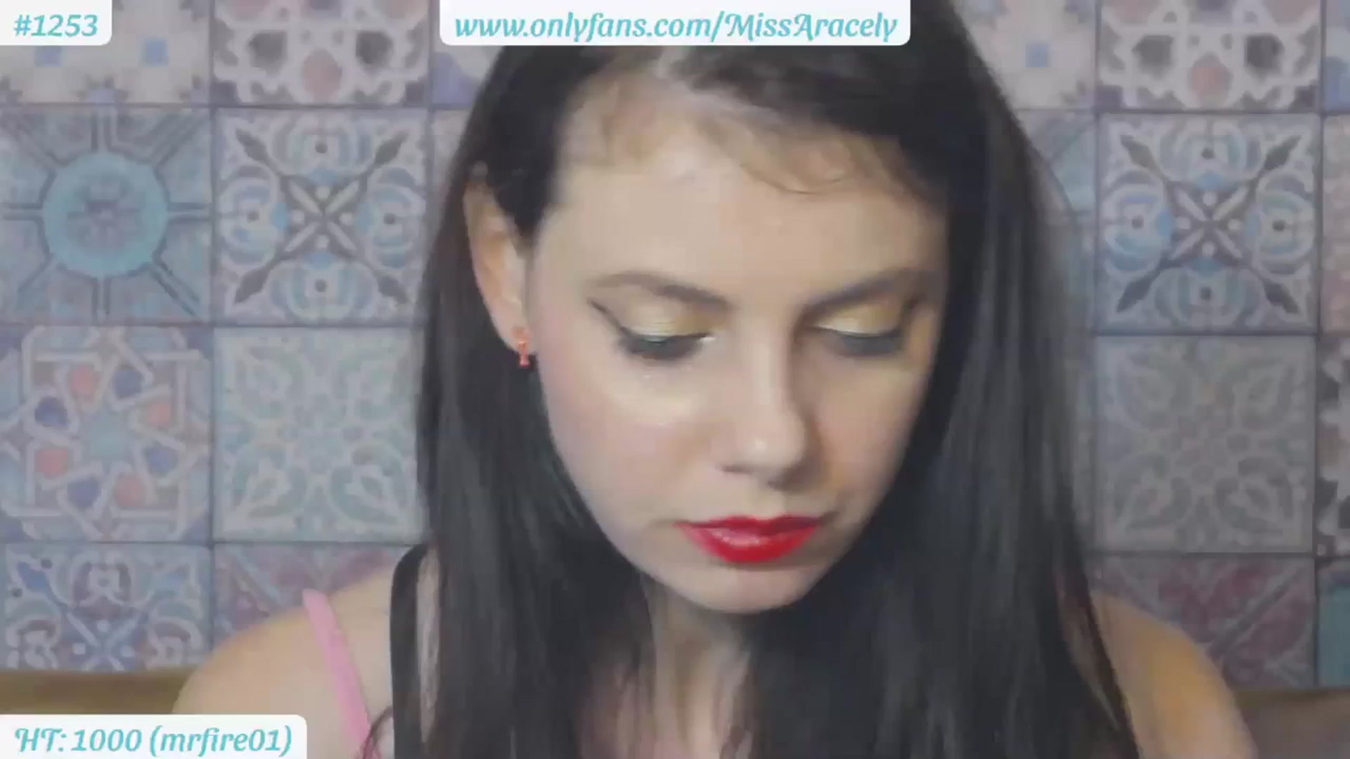 Gallery image thumbnail from MissAracely's myfreecams stream on, 08/15/2023, 22:23 image 1 of 20