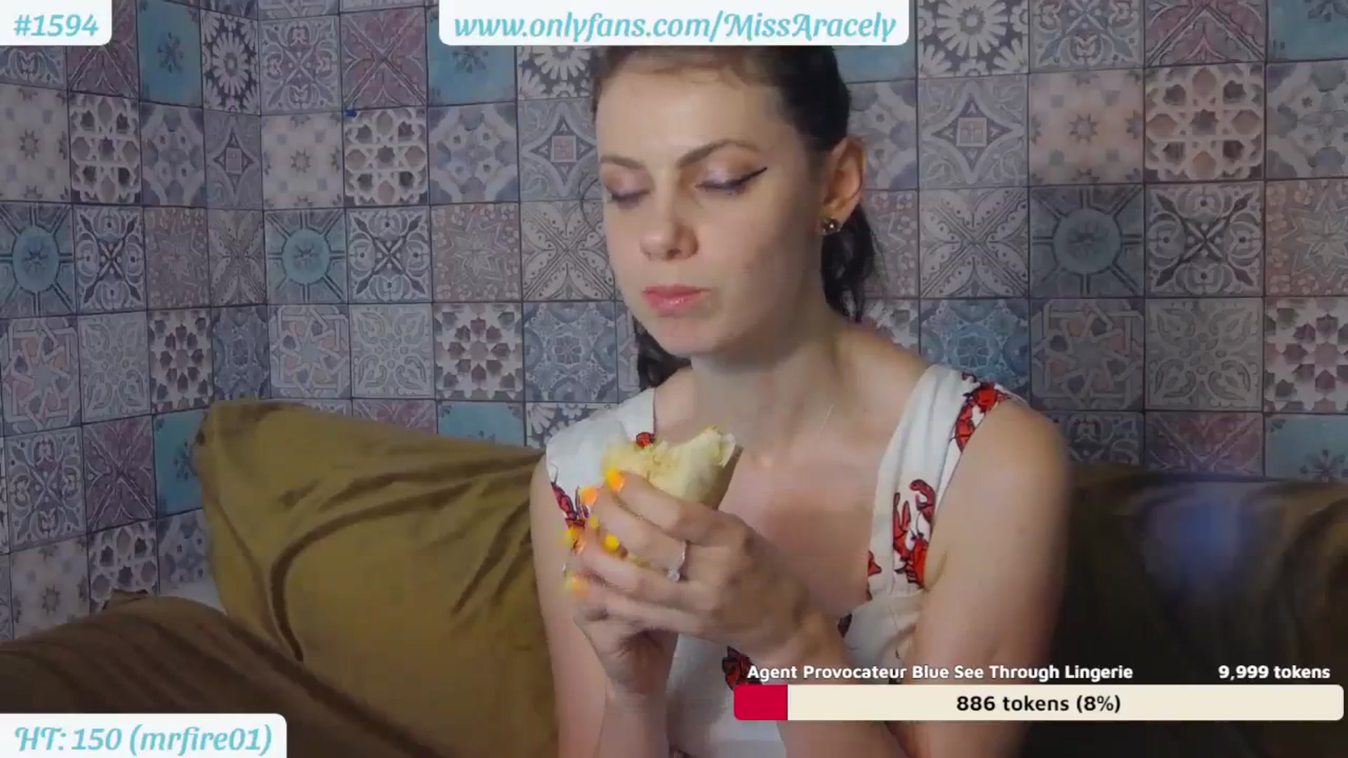 Gallery image thumbnail from MissAracely's myfreecams stream on, 08/20/2023, 22:14 image 14 of 20