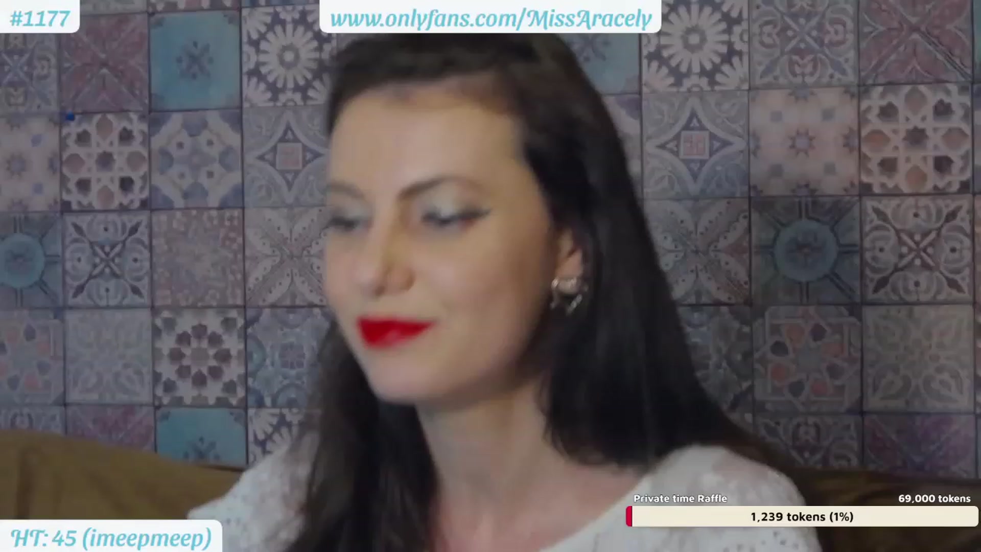 Gallery image thumbnail from MissAracely's myfreecams stream on, 08/23/2023, 19:03 image 14 of 20